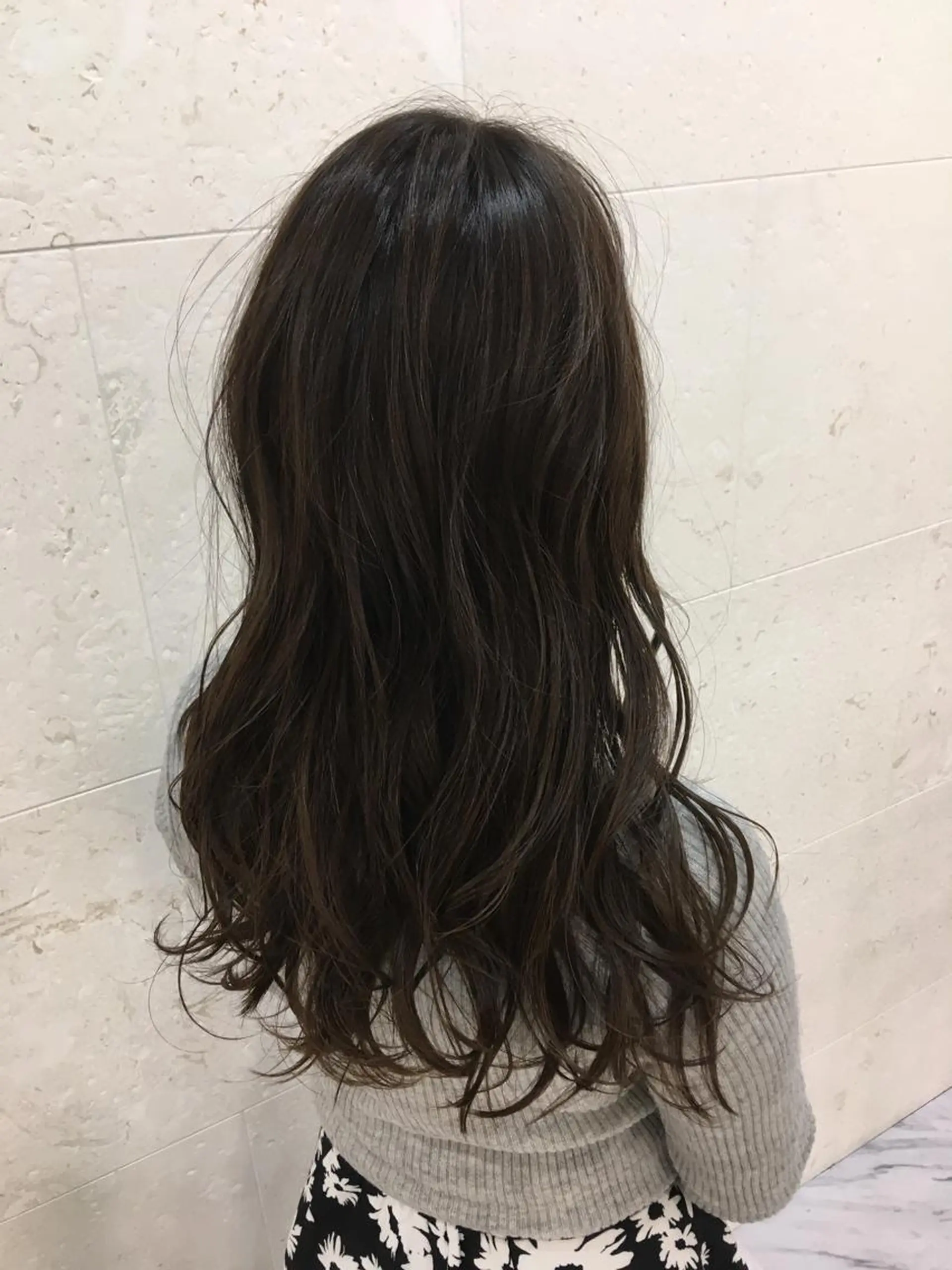 ロング カラー 斉藤 貴也のヘアスタイル