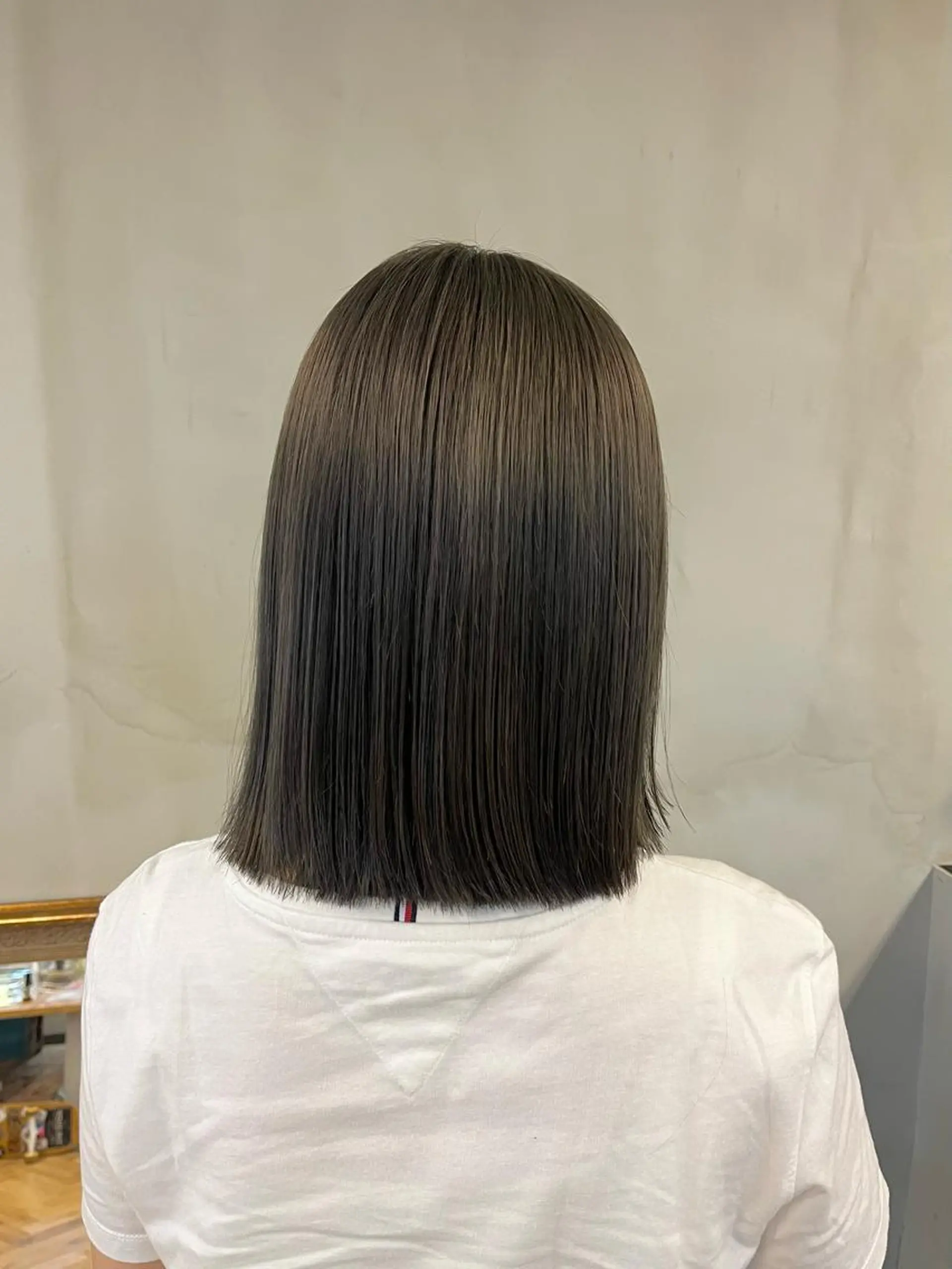 ショート カラー ヘアアレンジ ブリーチ 透明感カラー グレージュ miyu /レイヤー/ブリーチのヘアスタイル