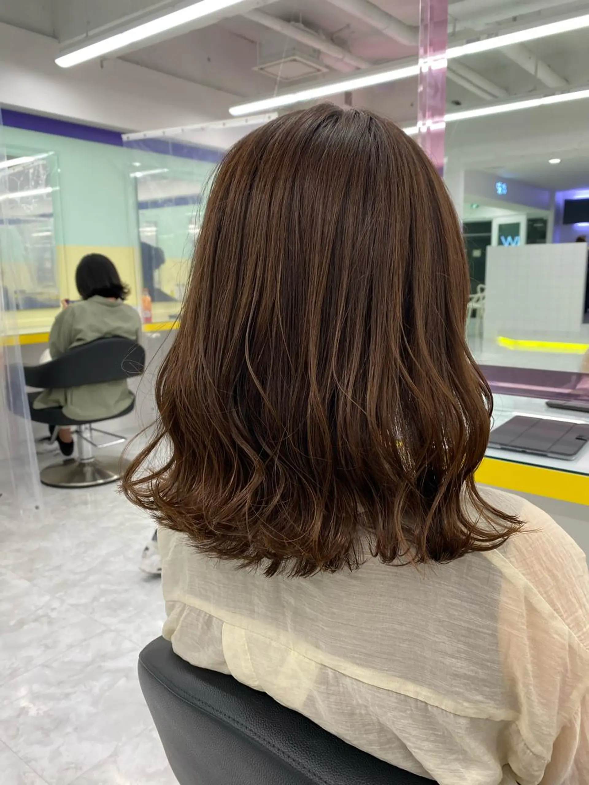 セミロング カラー ヘアアレンジ カット ヘアカラー GOTODAY shair salon 横浜mare店所属・透明感抜群カラー mai🍑♡のヘアスタイル