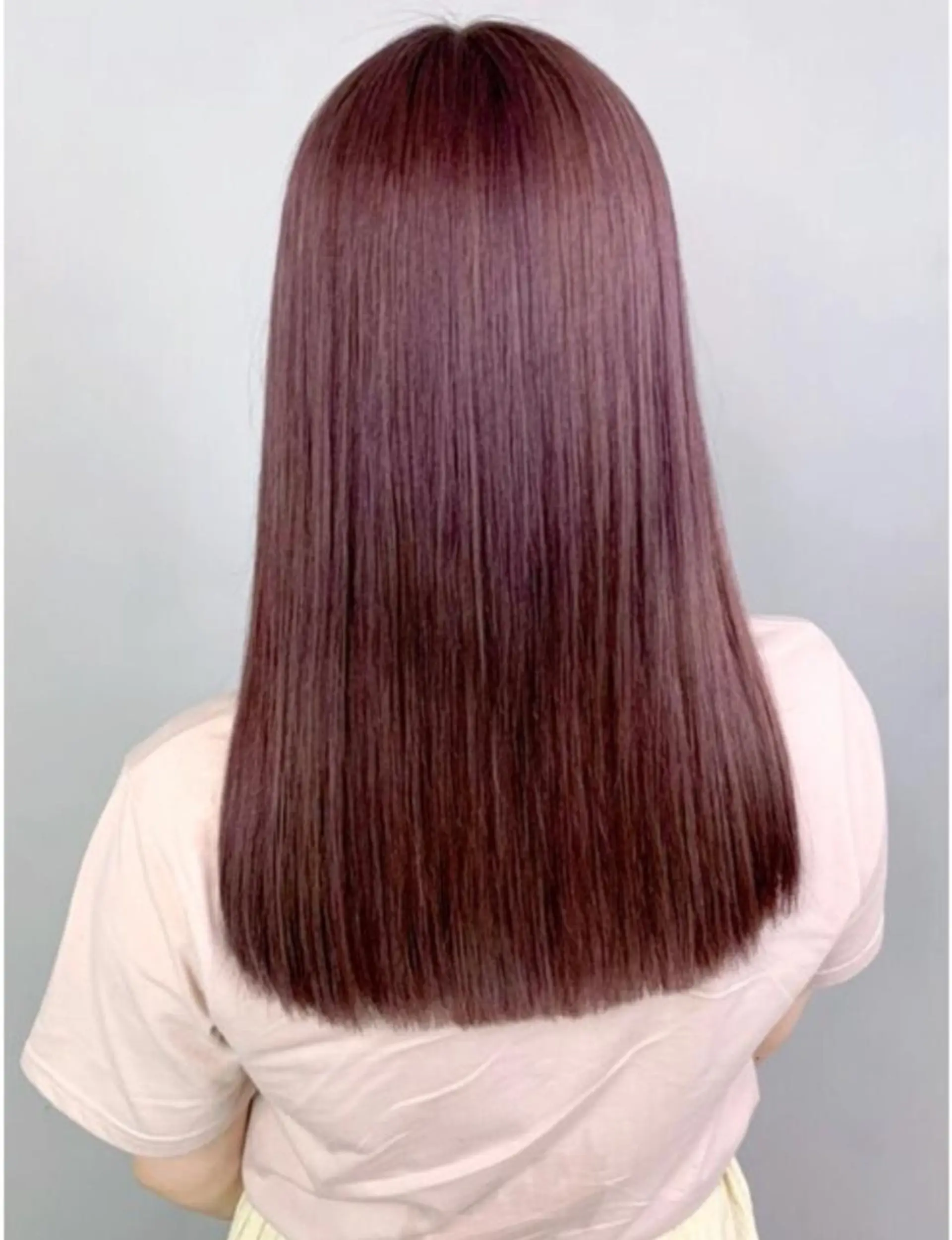 ロング カラー ピンクカラー LAFRE (ラフリ)所属・ケアブリーチ 黒瀬有汰のヘアスタイル