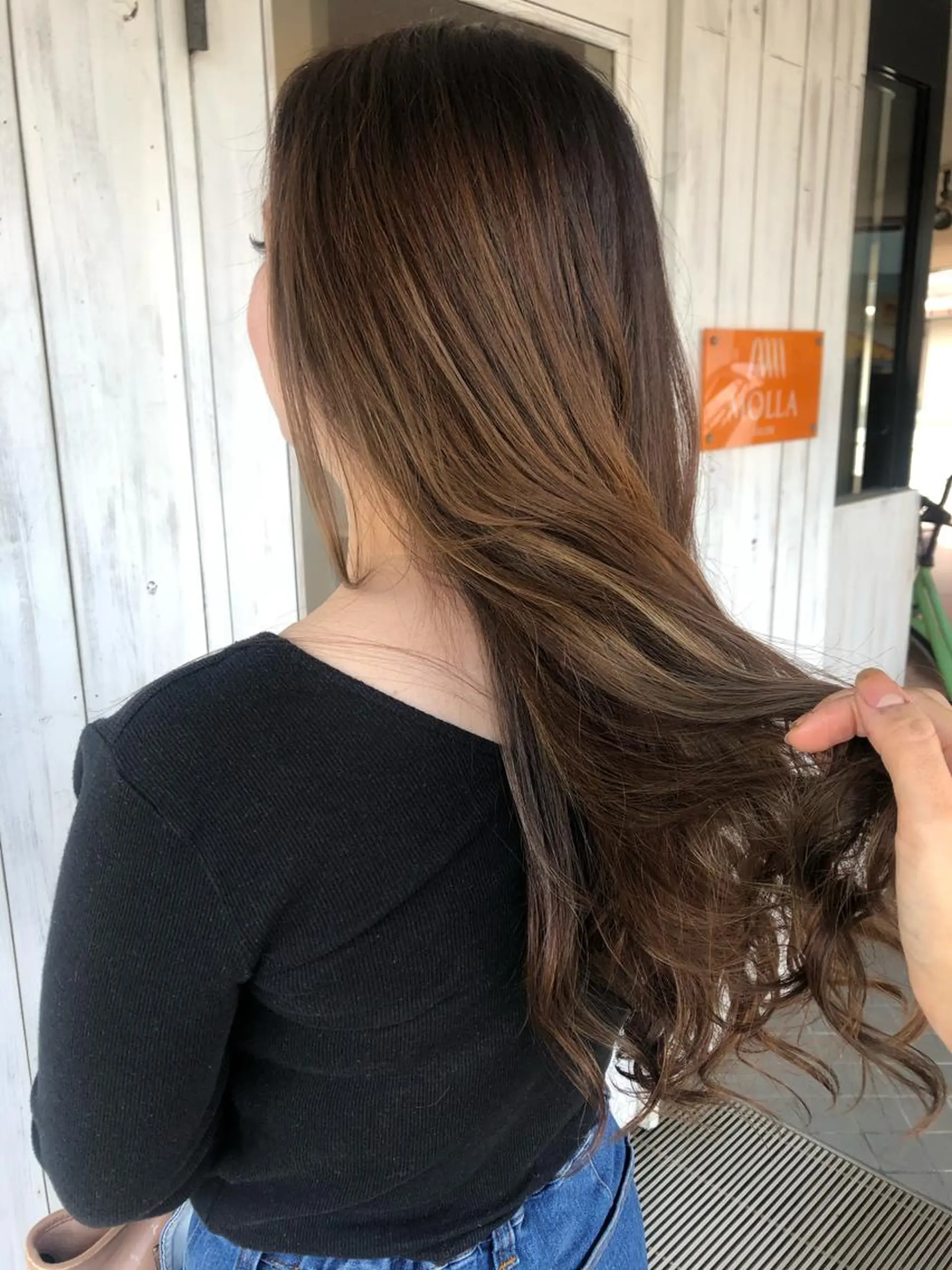 ロング カラー ハイライトカラー ハイライト MOLLA 浅香山店所属・谷口ゆめ/美眉 ワックス/縮毛矯正のヘアスタイル