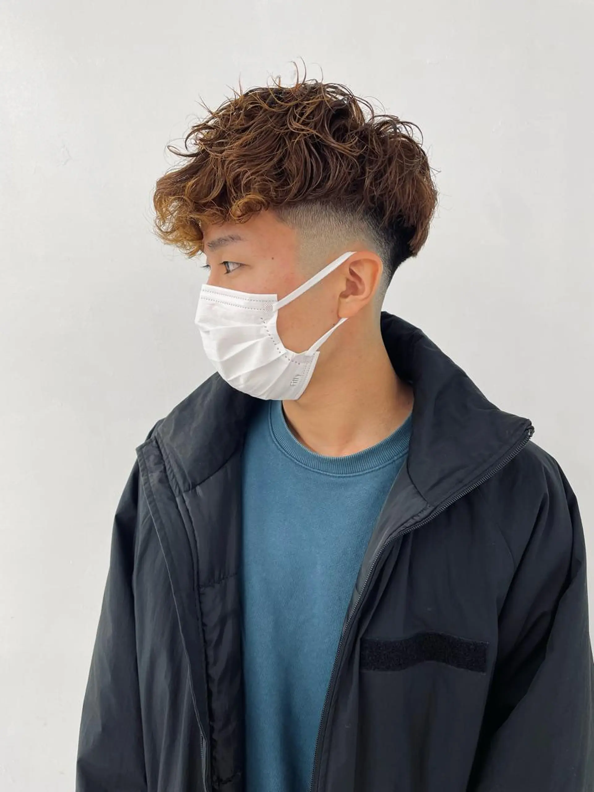 パーマ メンズ フェードカット スキンフェード スペインカール カット パーマ スパイキーパーマ 柏NO1 藤本葉のヘアスタイル