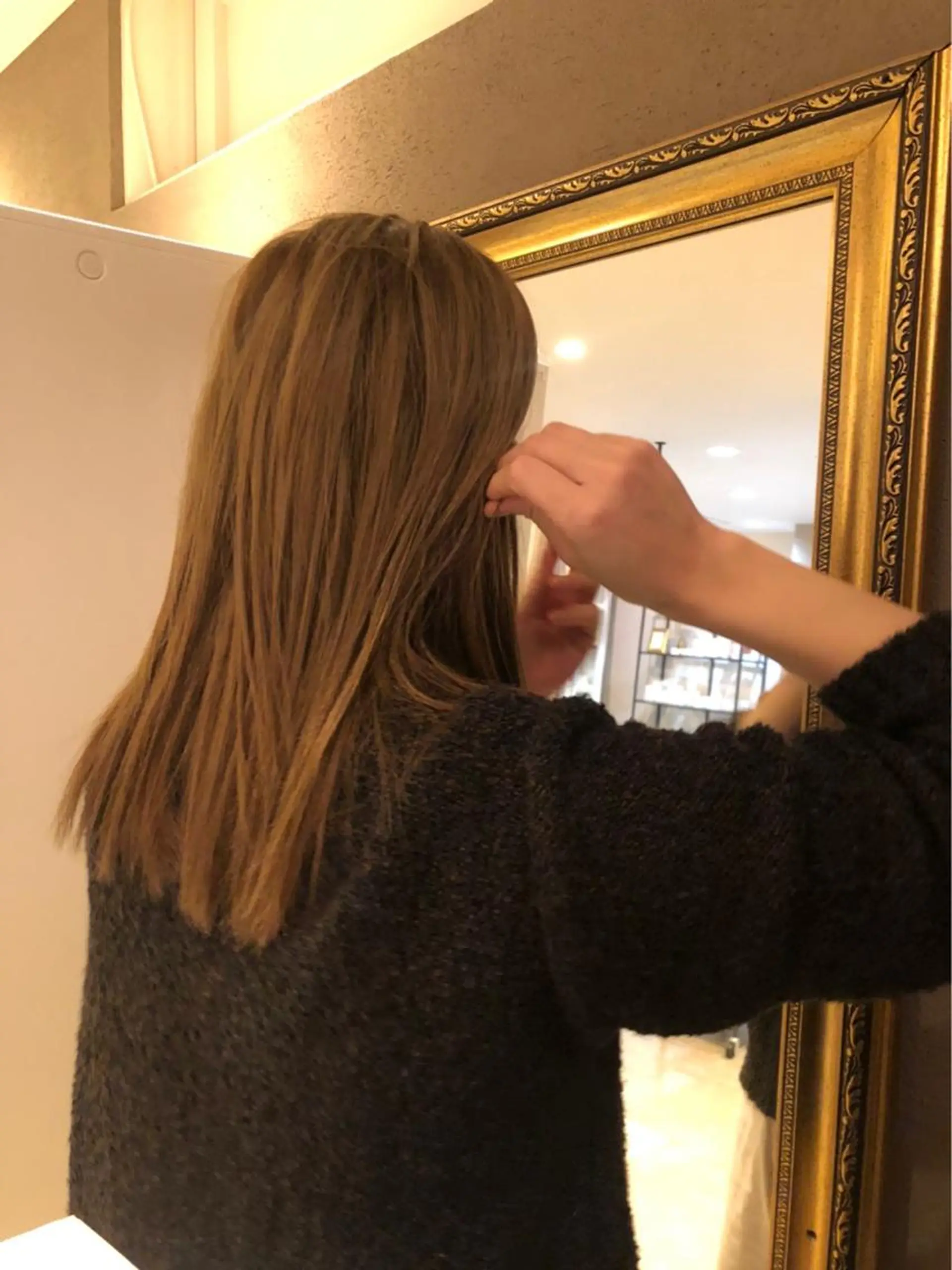 ロング カラー ブロンド 髪質改善ストレート/ 東徳嶺 みくのヘアスタイル