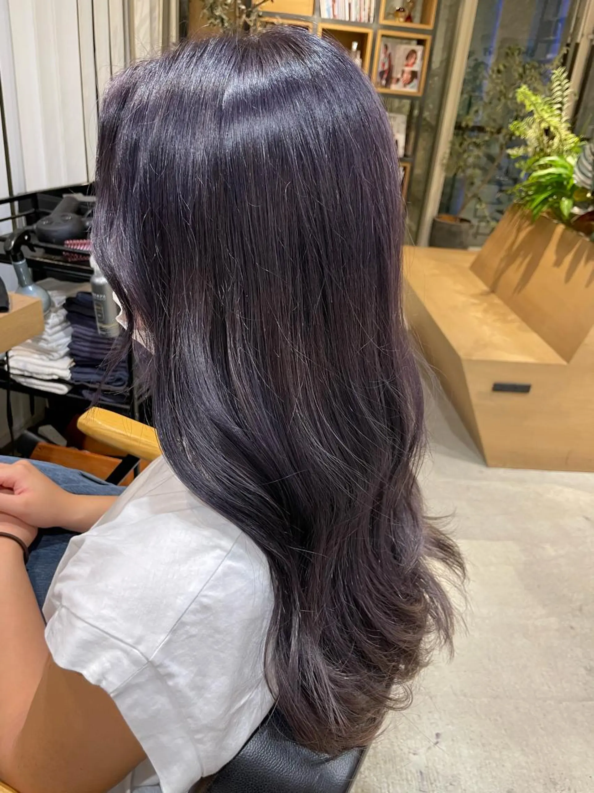ロング カラー ラベンダーカラー パープルカラー ヘアカラー SHEA.学芸大学所属・一箭 恵梧/ロングヘアのヘアスタイル
