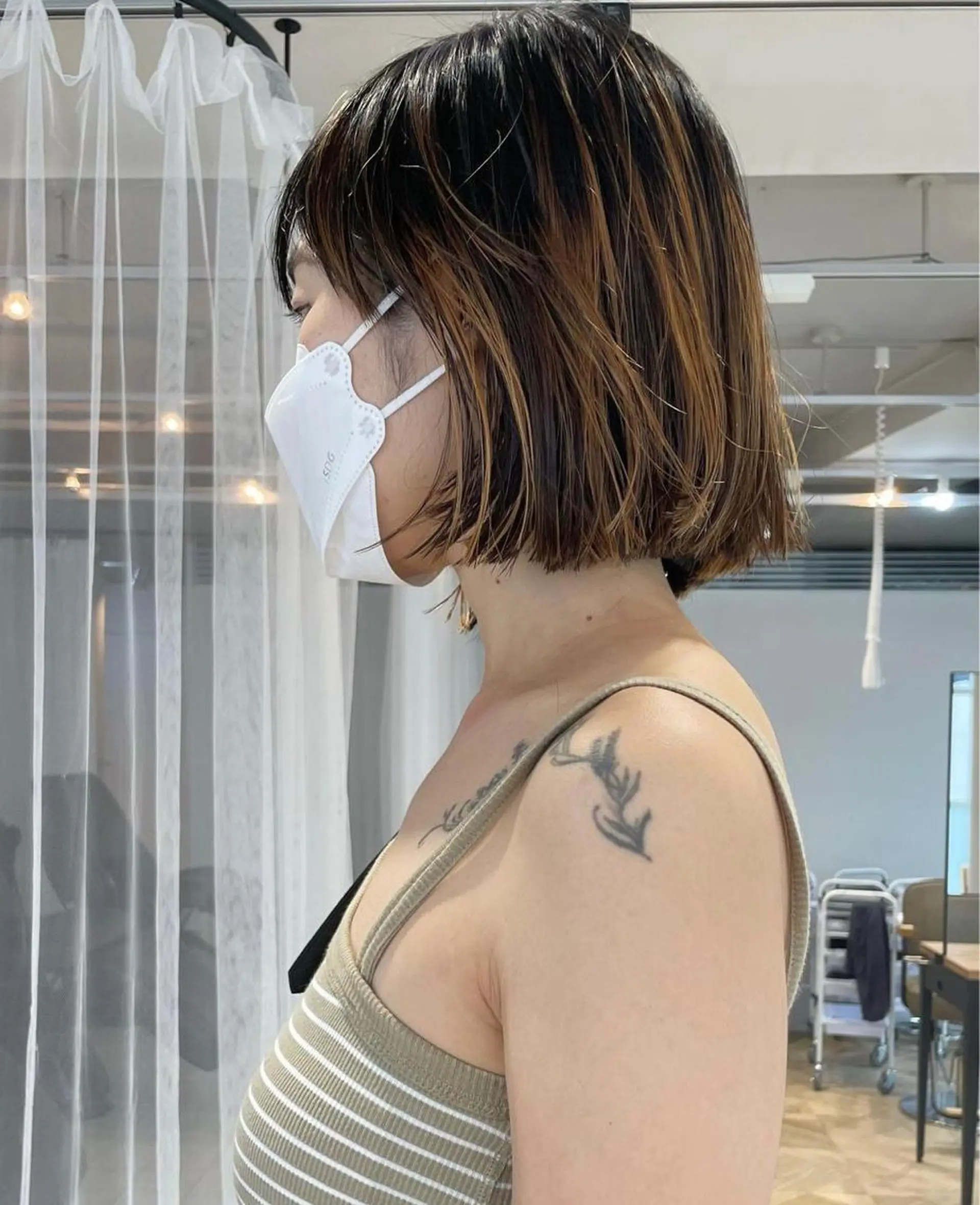 カラー ボブ/レイヤー /河内温太のヘアスタイル