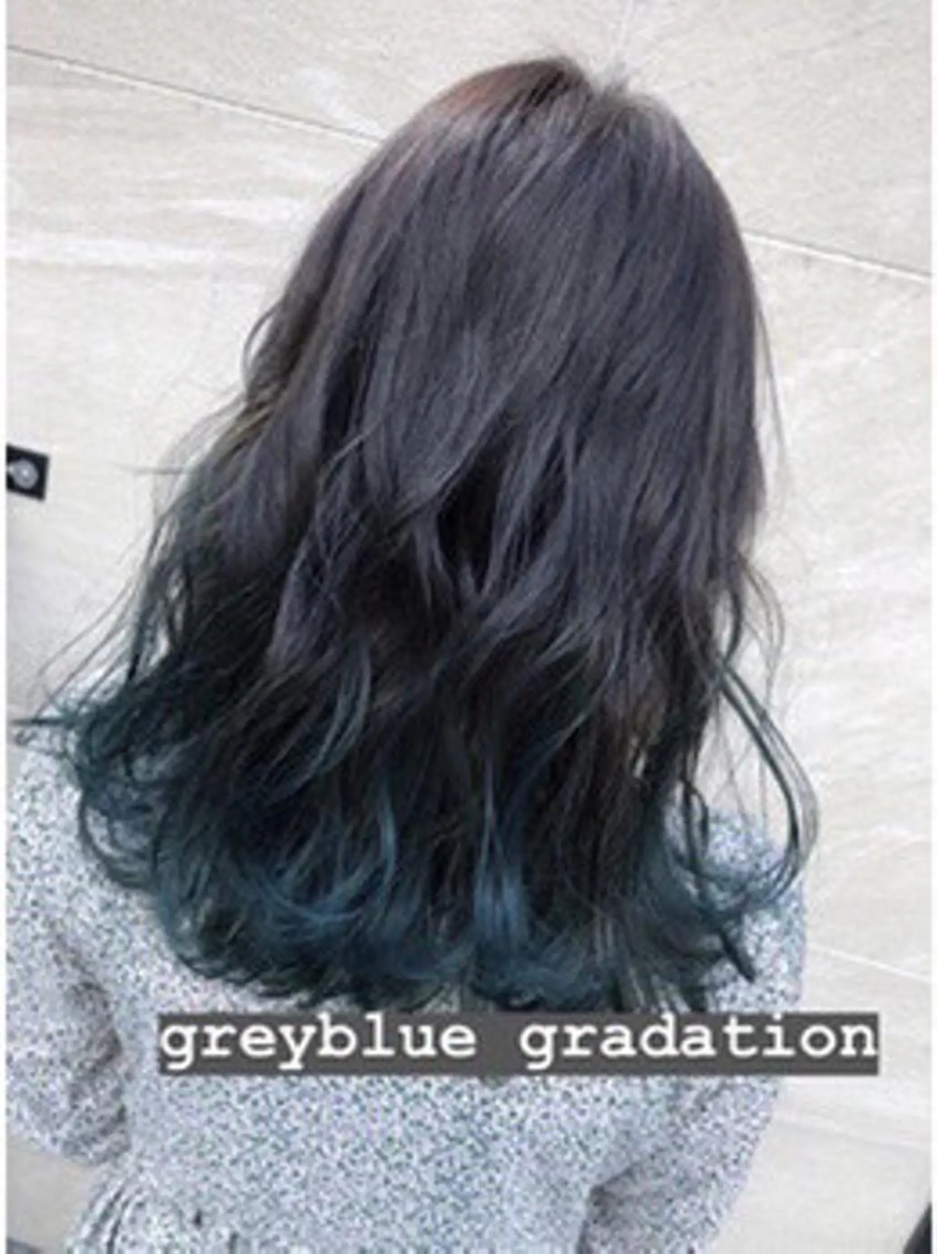 ロング カラー バレイヤージュ ブリーチ ダブルカラー グラデーションカラー ハイライトカラー ヘアカラー memento 斎藤大覚のヘアスタイル