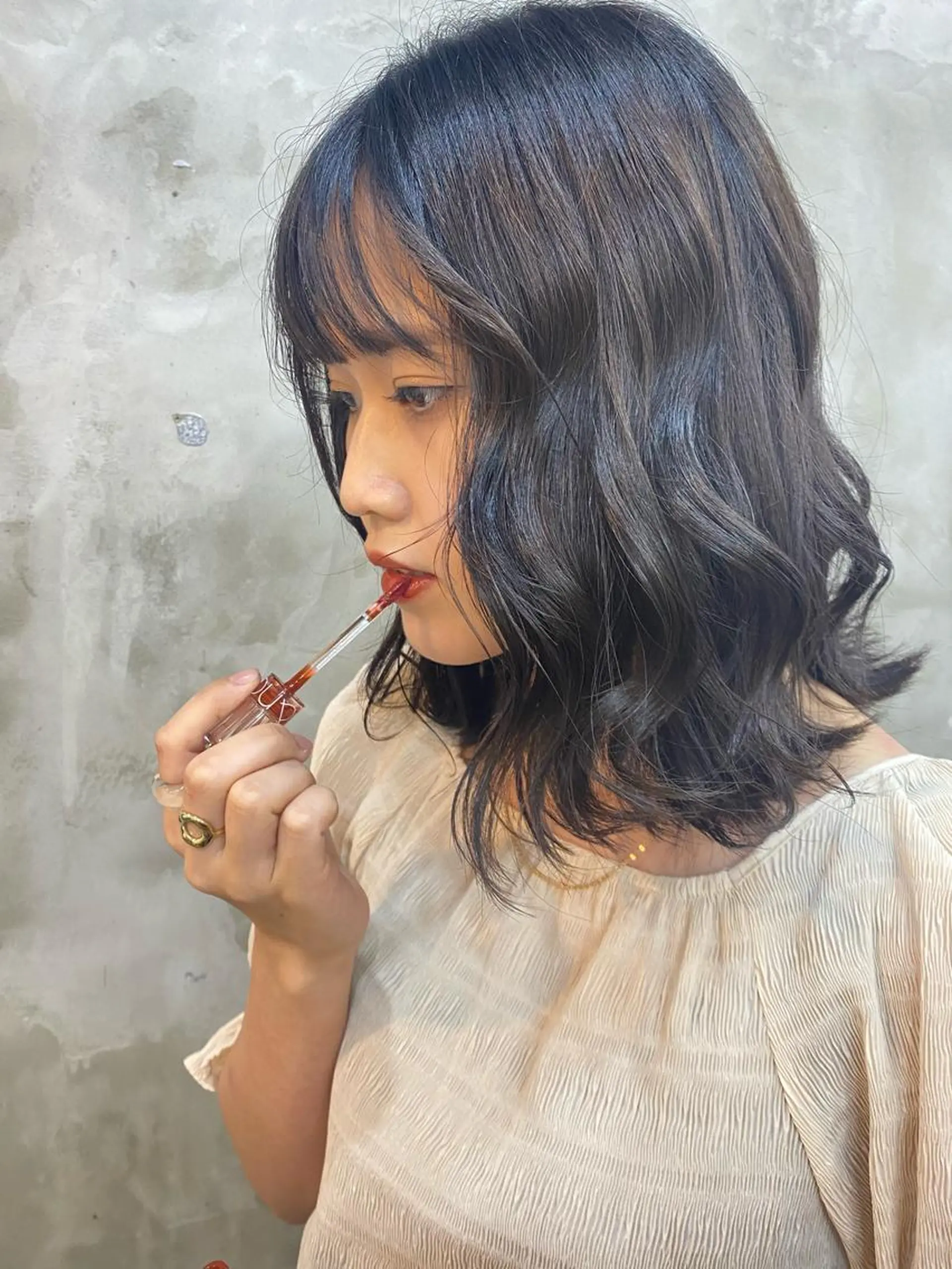 ミディアム カラー ヘアアレンジ 志賀 あずみのヘアスタイル