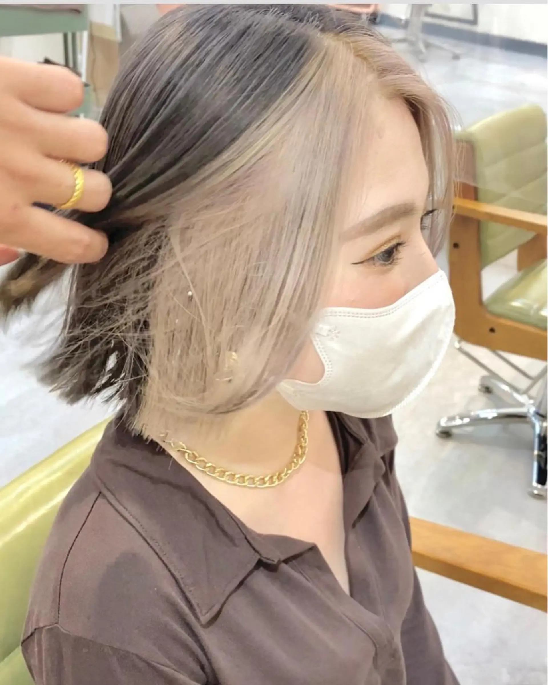 セミロング カラー ベージュカラー ホワイトベージュ ヘアカラー トリートメント ヘアセット 💘カラー特化美容師 尾崎拓己のヘアスタイル