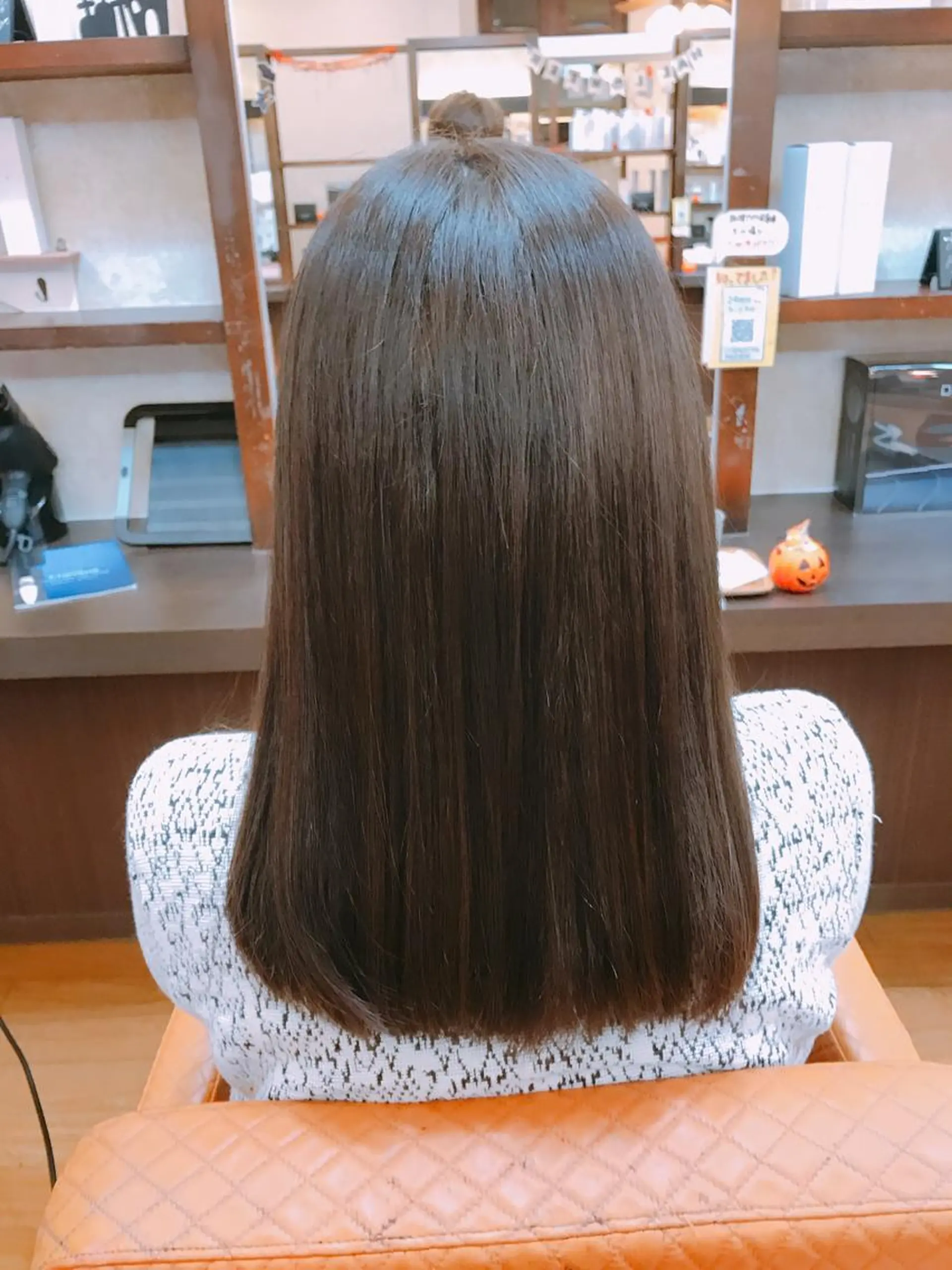 セミロング カラー WEST✂︎前田 明宏✂︎大和高田のヘアスタイル