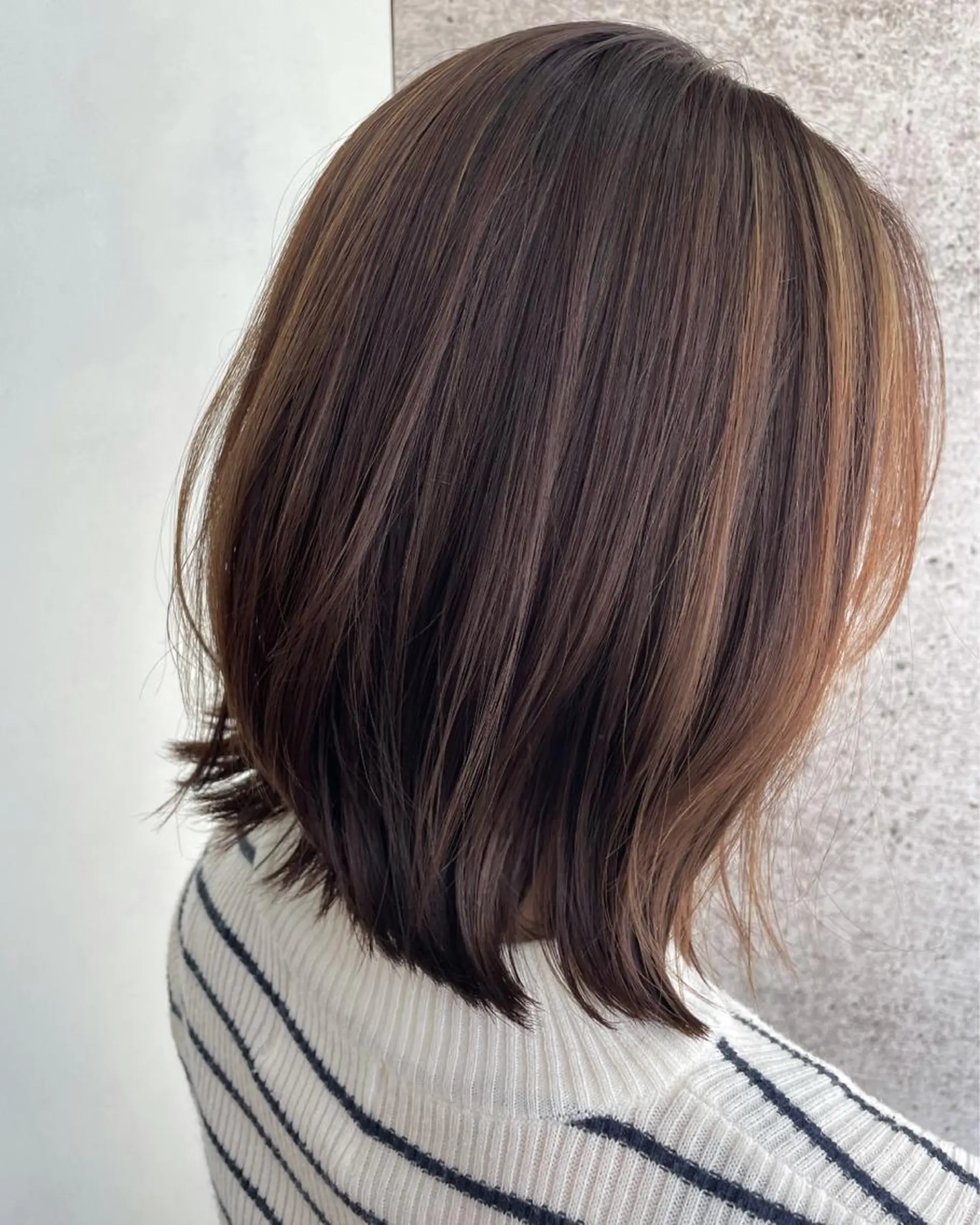 ミディアム カラー 外ハネヘア 透明感カラー💎 AYAのヘアスタイル