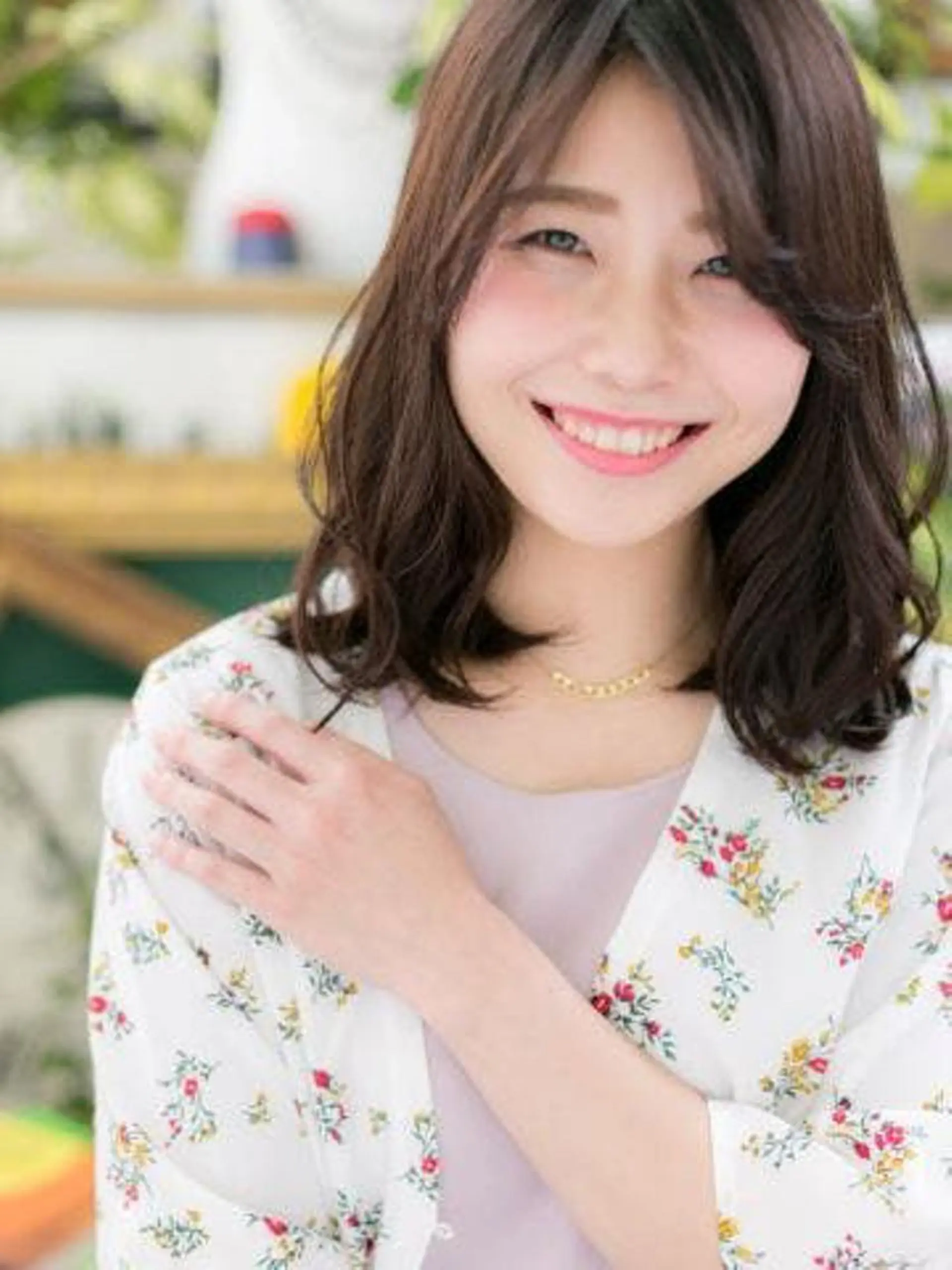 ミディアム カラー パーマ COVER HAIR bliss 大宮店所属・出川 宙☘️のヘアスタイル