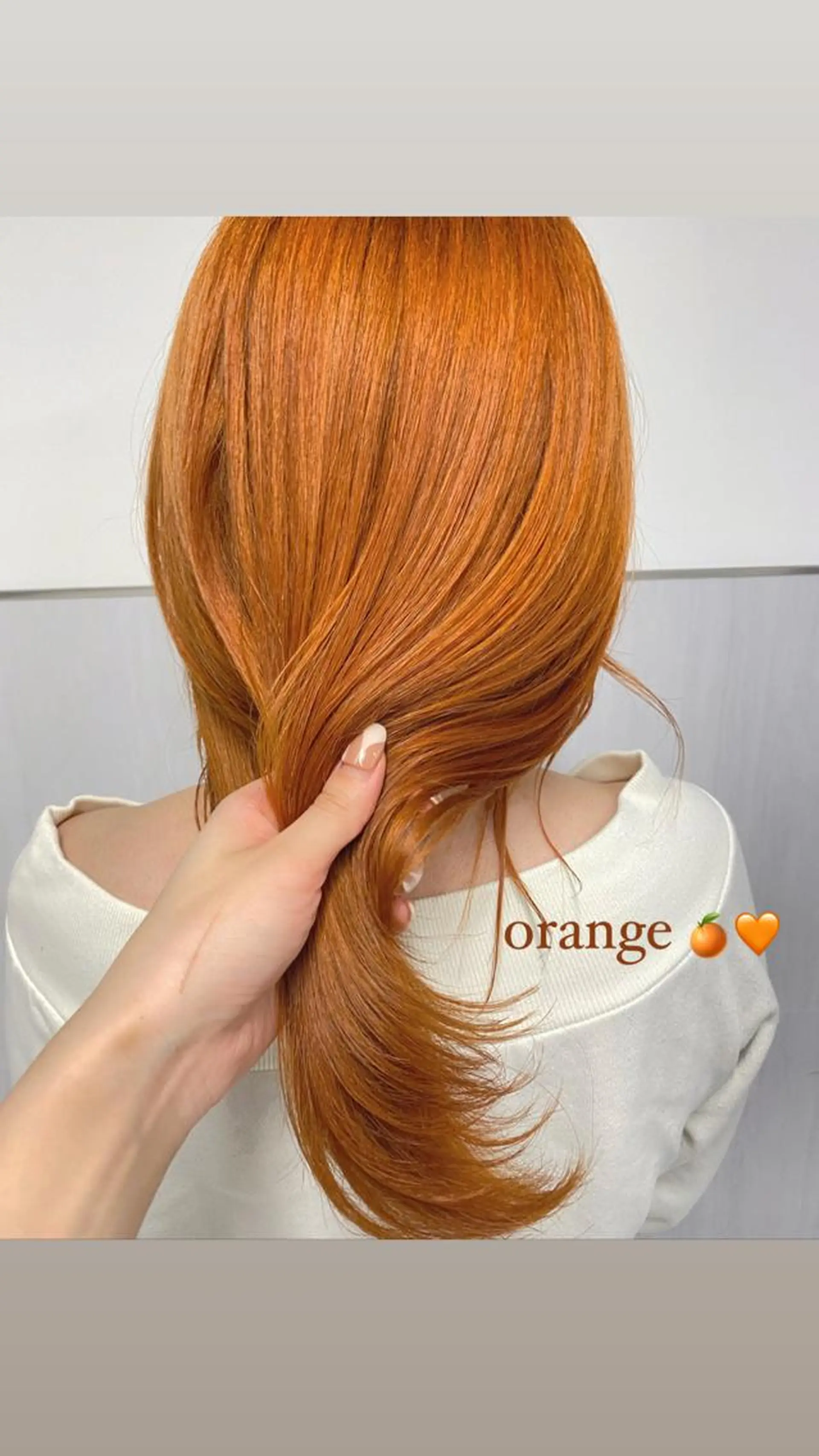 ロング カラー ブリーチ オレンジ ヘアカラー トリートメント the path ナツミのヘアスタイル