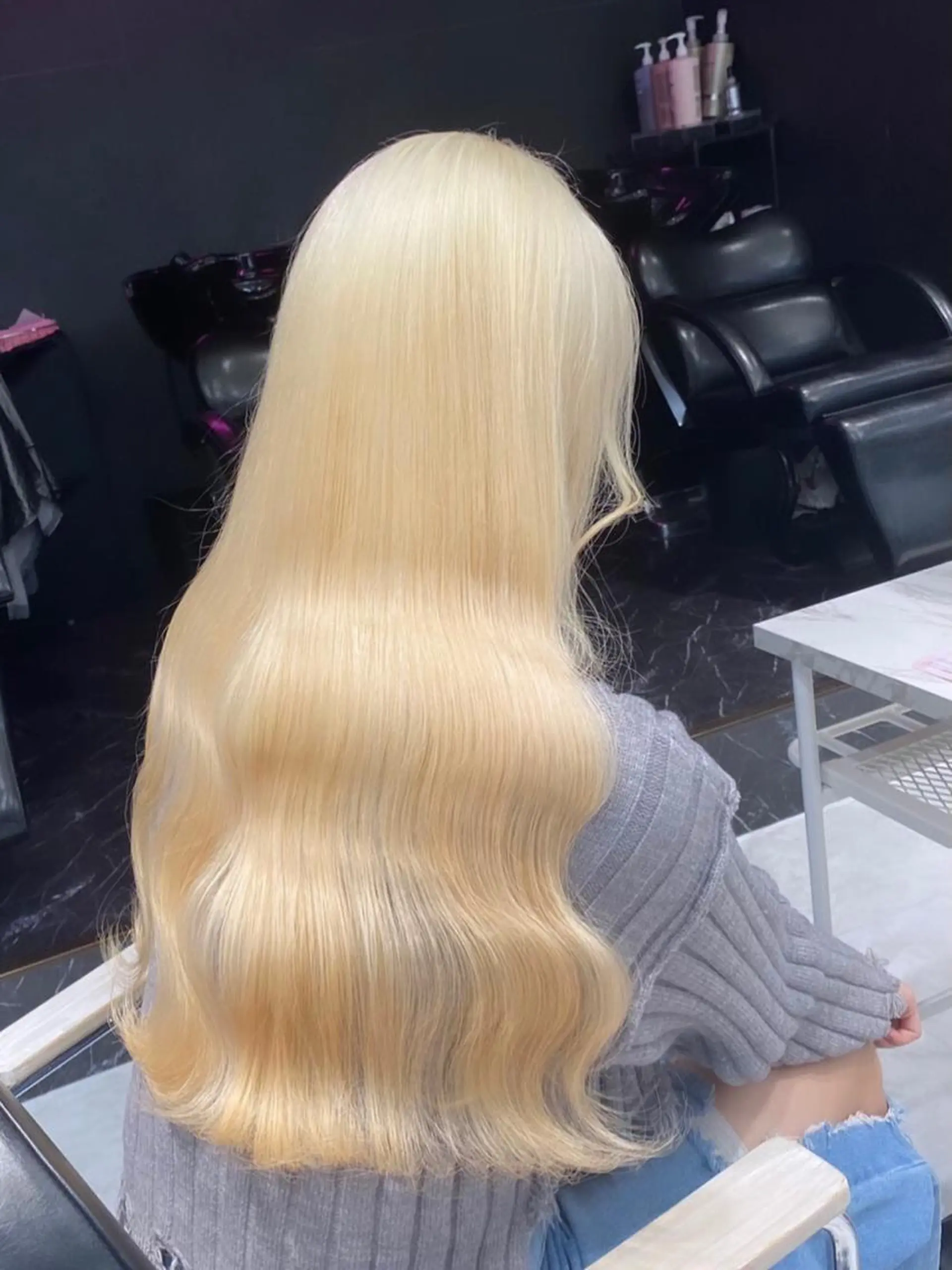 セミロング カラー パーマ ヘアアレンジ メンズ キッズ ネイル マツエク・マツパ アイブロウ メンズ韓国風 抜きっぱなしブロンド ブロンド 韓国風マツエク 韓国風ヘア ハイトーンNo.1 👩🏼NaGiSaのヘアスタイル