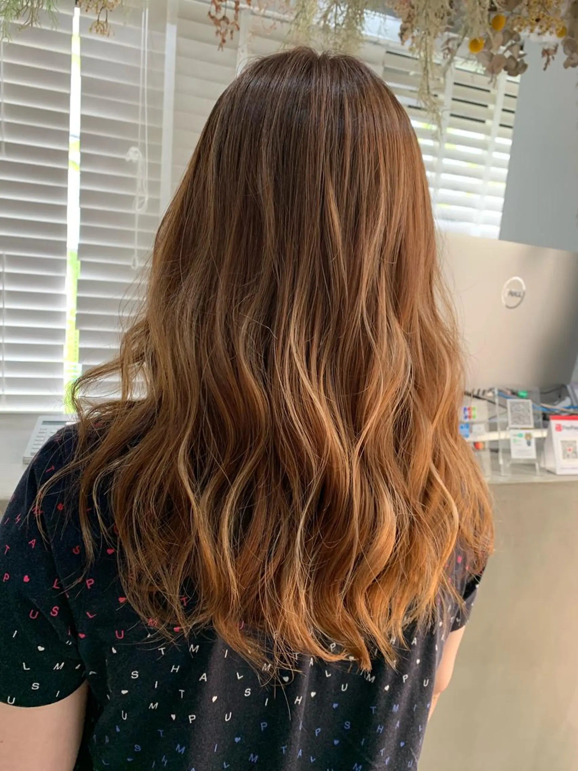 セミロング カラー ヘアアレンジ ヘアカラー kei/透明感カラー /ベージュ/髪質改善のヘアスタイル