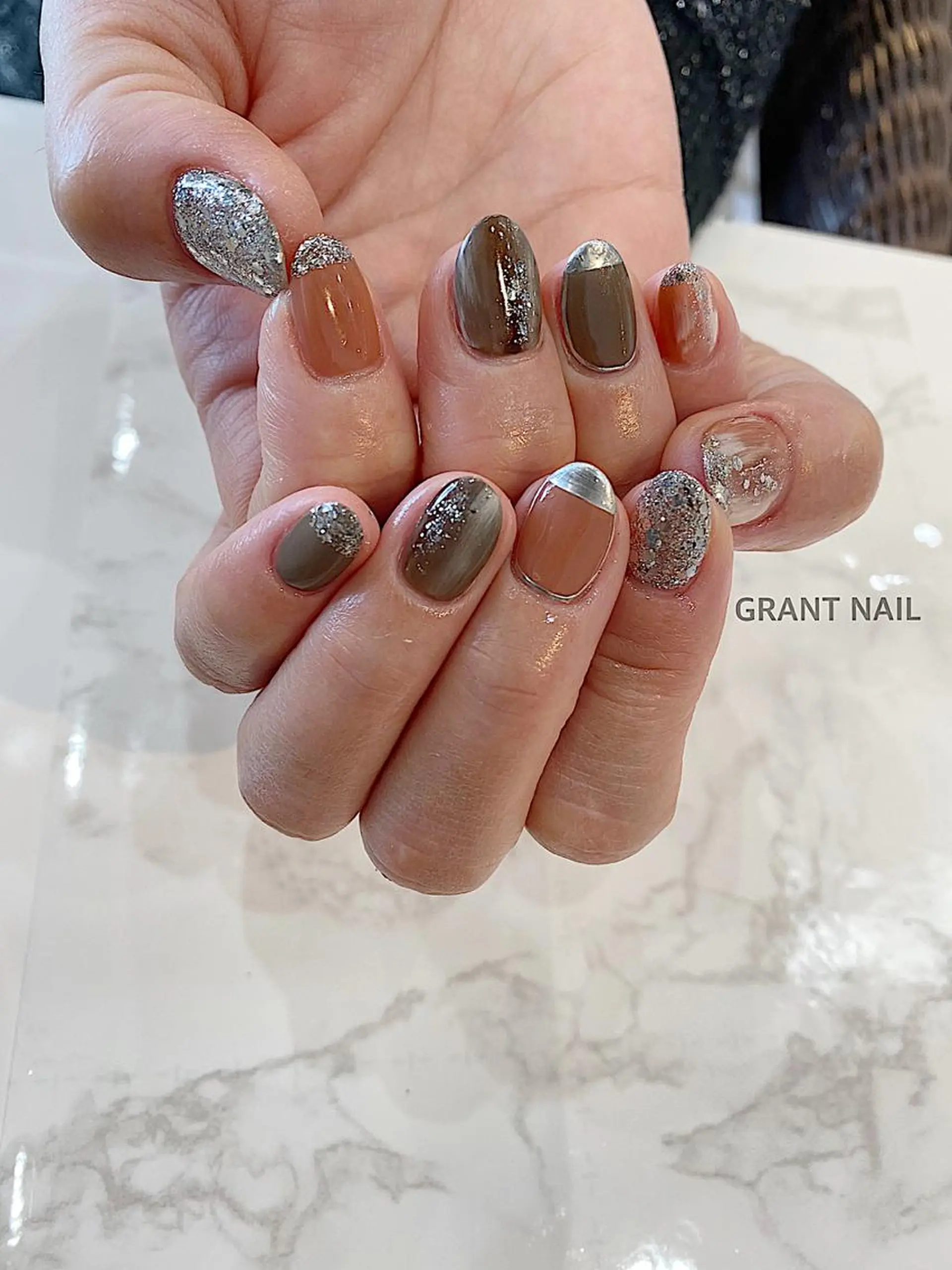 ネイル アートネイル ジェルネイル ニュアンスネイル GRANT NAIL 岩出店のネイルデザイン