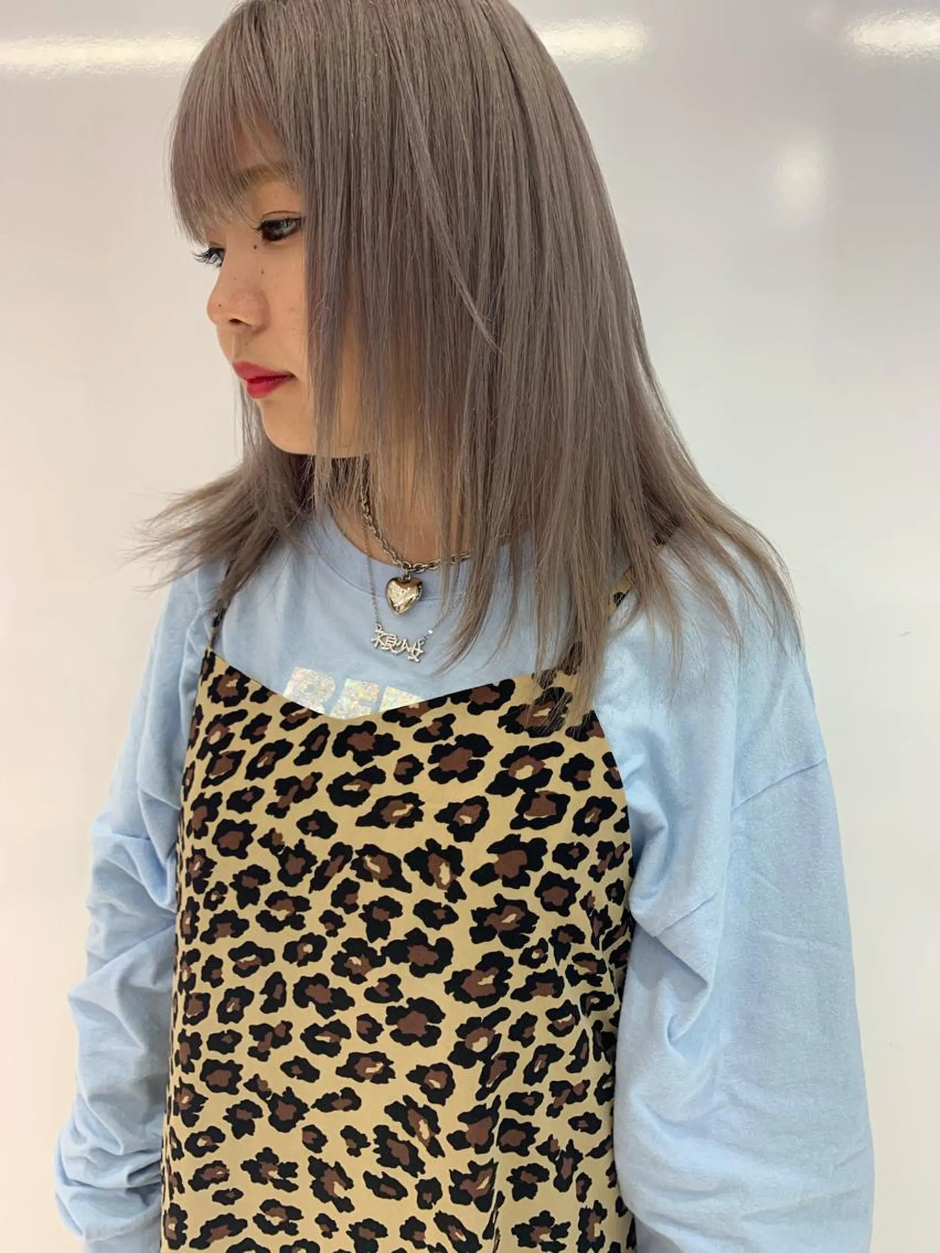 ミディアム カラー カット ヘアカラー トリートメント share salon JAM 吉祥寺所属・レイヤー/ブリーチ HIKARU ♡のヘアスタイル