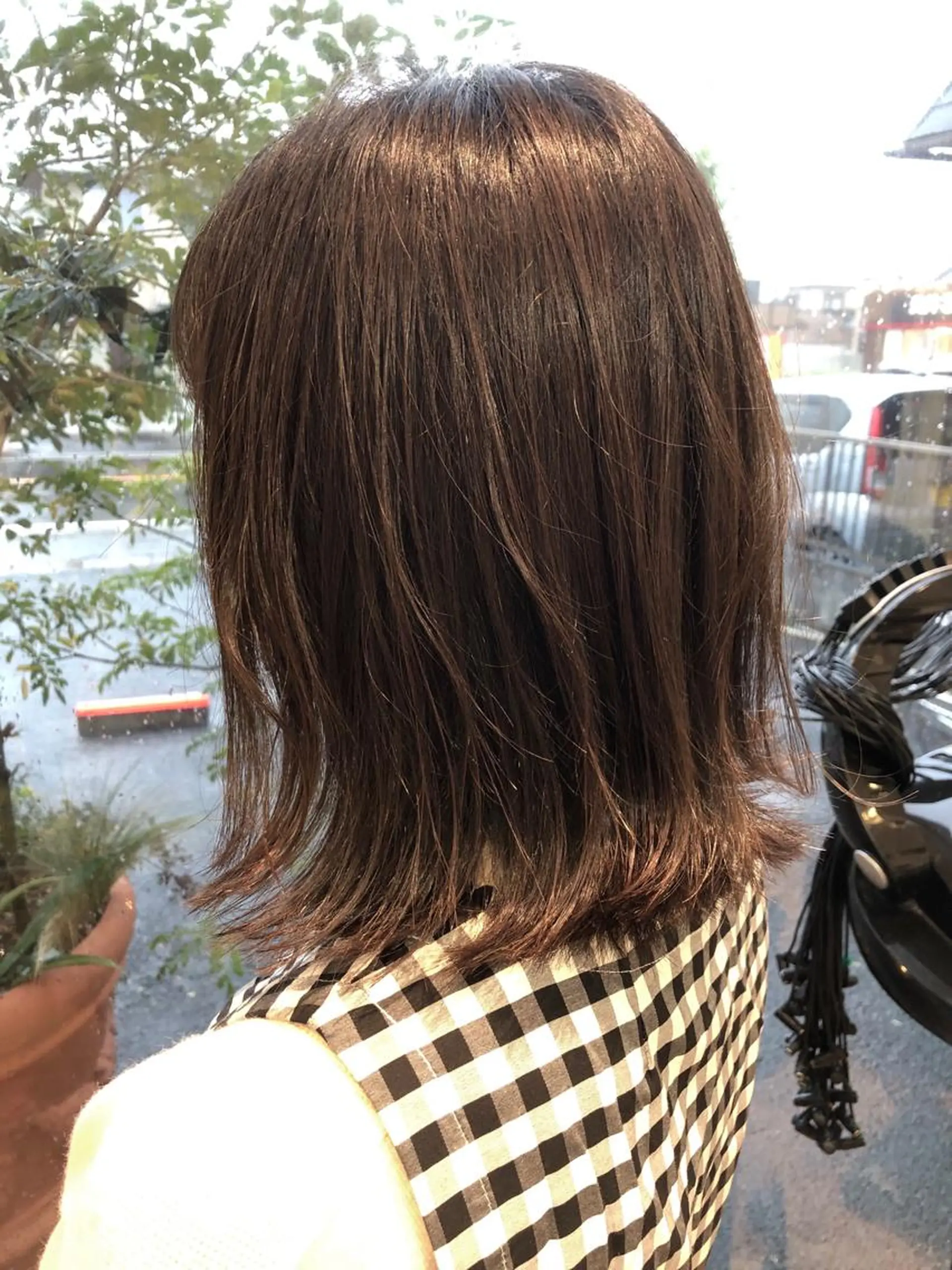 ミディアム 細沼 葵のヘアスタイル