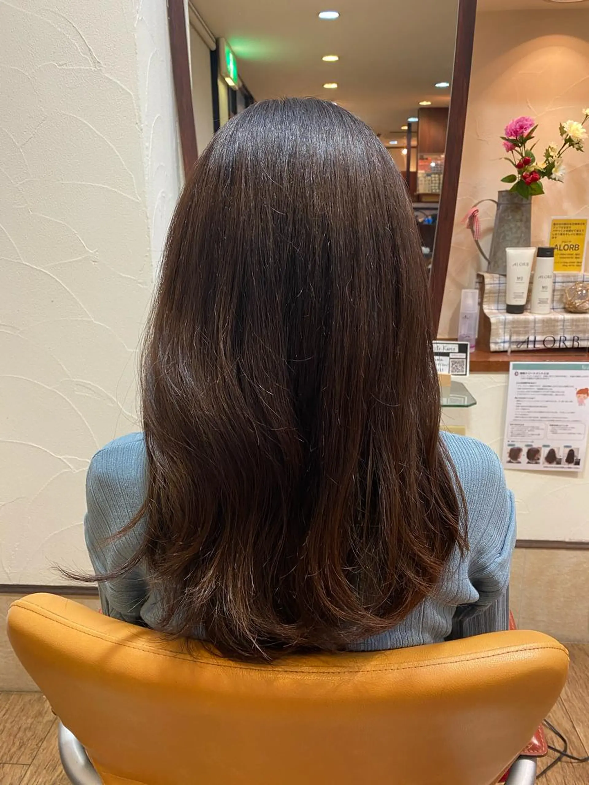 セミロング カラー ブラウンカラー ナチュラルブラウン SUPREME HAIR 船橋店所属・サプリームヘア 飯田みち瑠のヘアスタイル