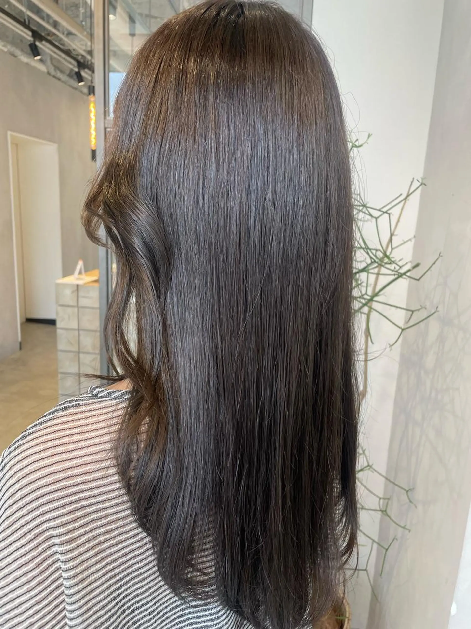 ロング カラー ブラウンカラー 透明感カラー オリーブブラウン トリートメント カット ヘアカラー トリートメント 透明感カラー✨艶髪 制作🌱山根あゆみのヘアスタイル