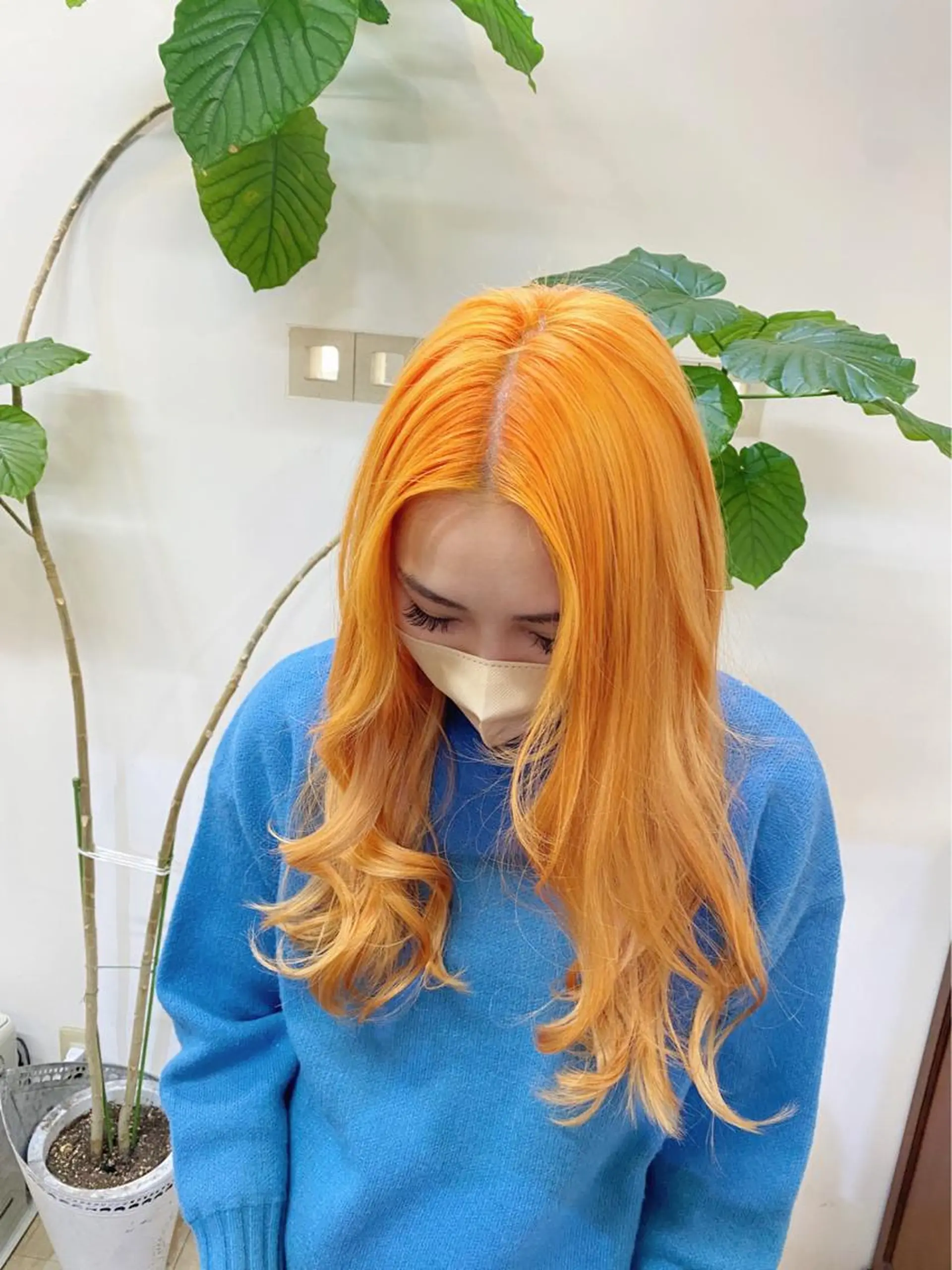 カラー ブリーチ オレンジ BRAS ナカガワのヘアスタイル