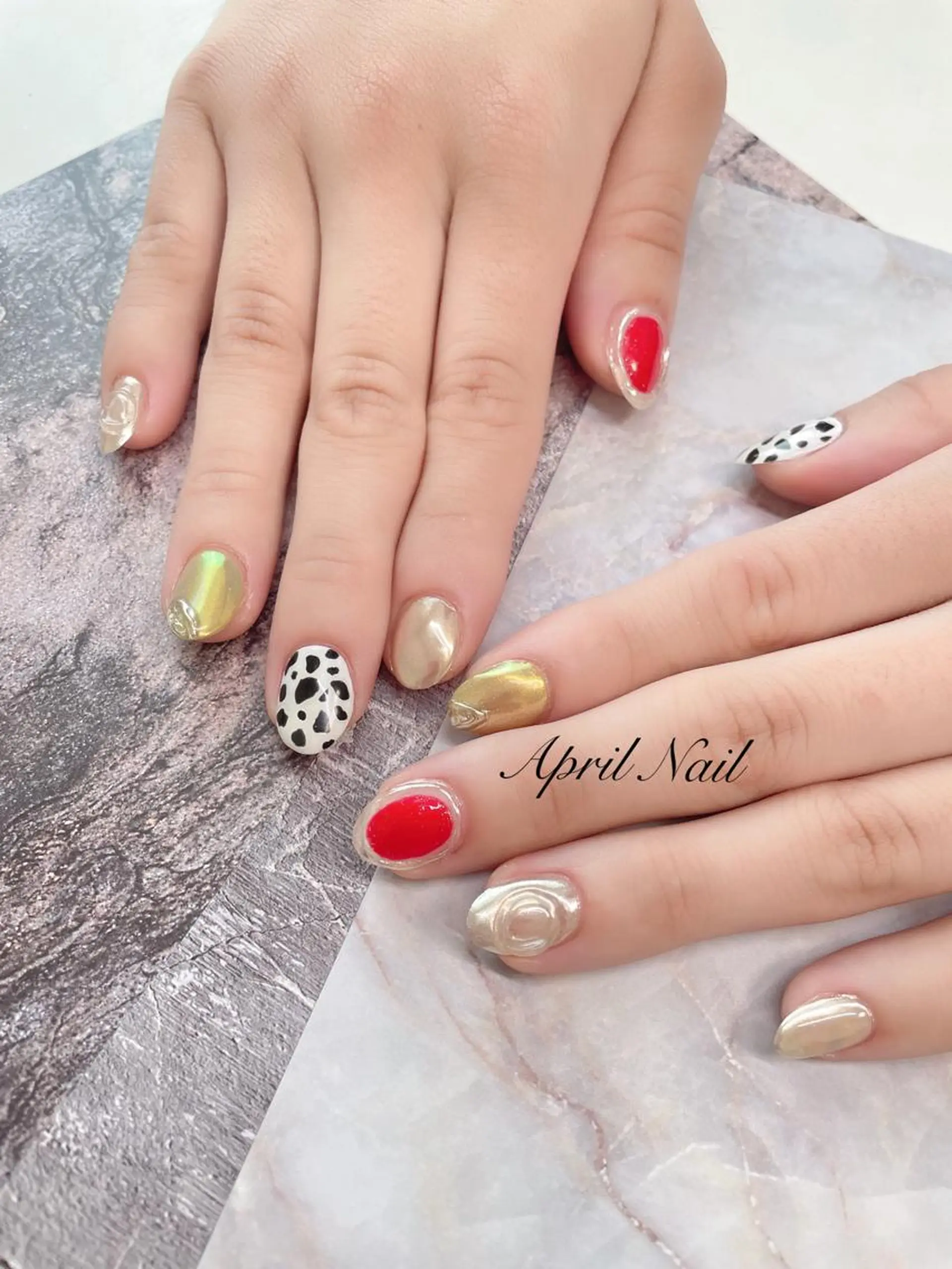 ネイル ハンドネイル April Nailのネイルデザイン