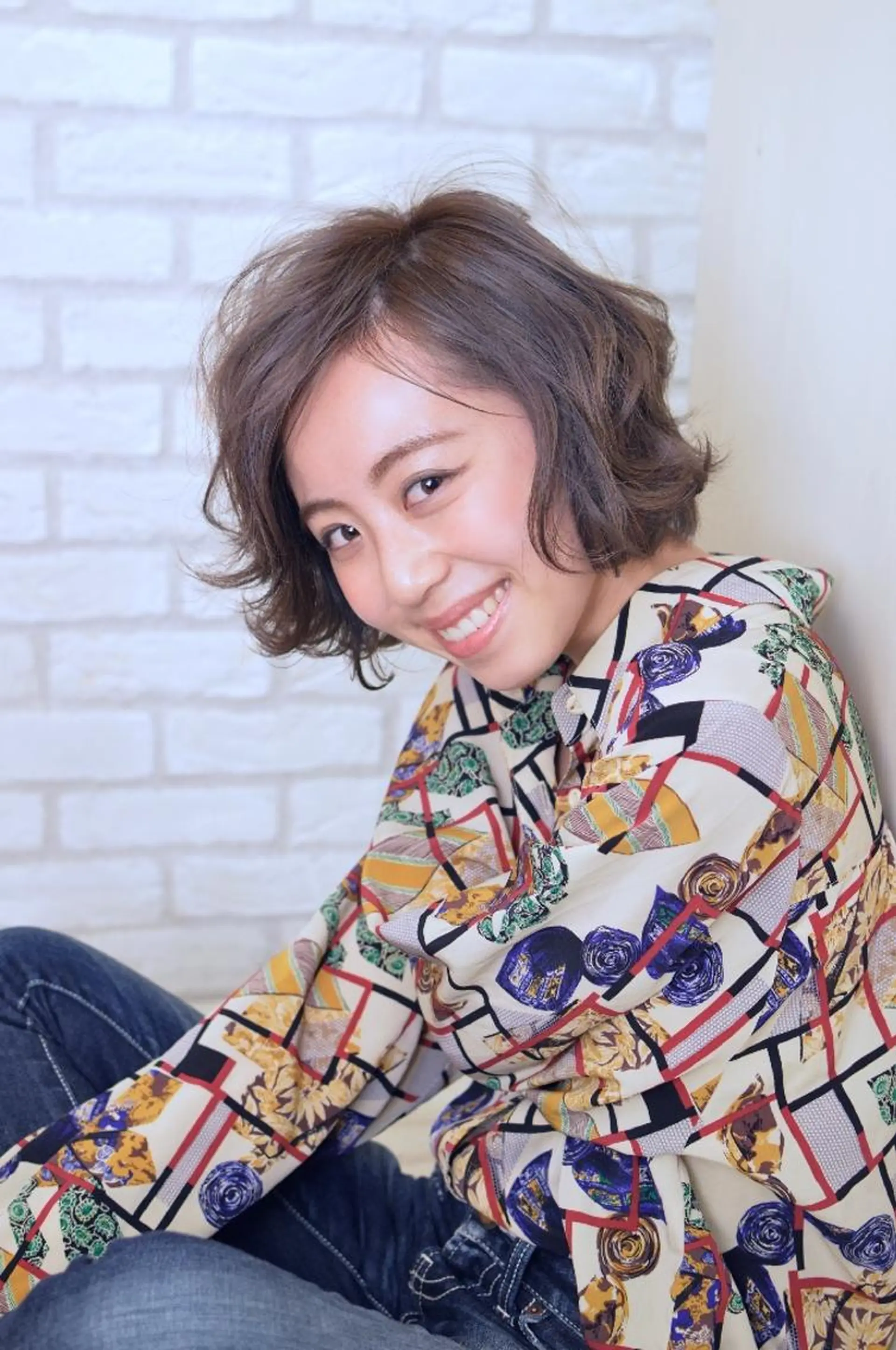 ミディアム カラー パーマ カット トリートメント 川崎 敏智のヘアスタイル