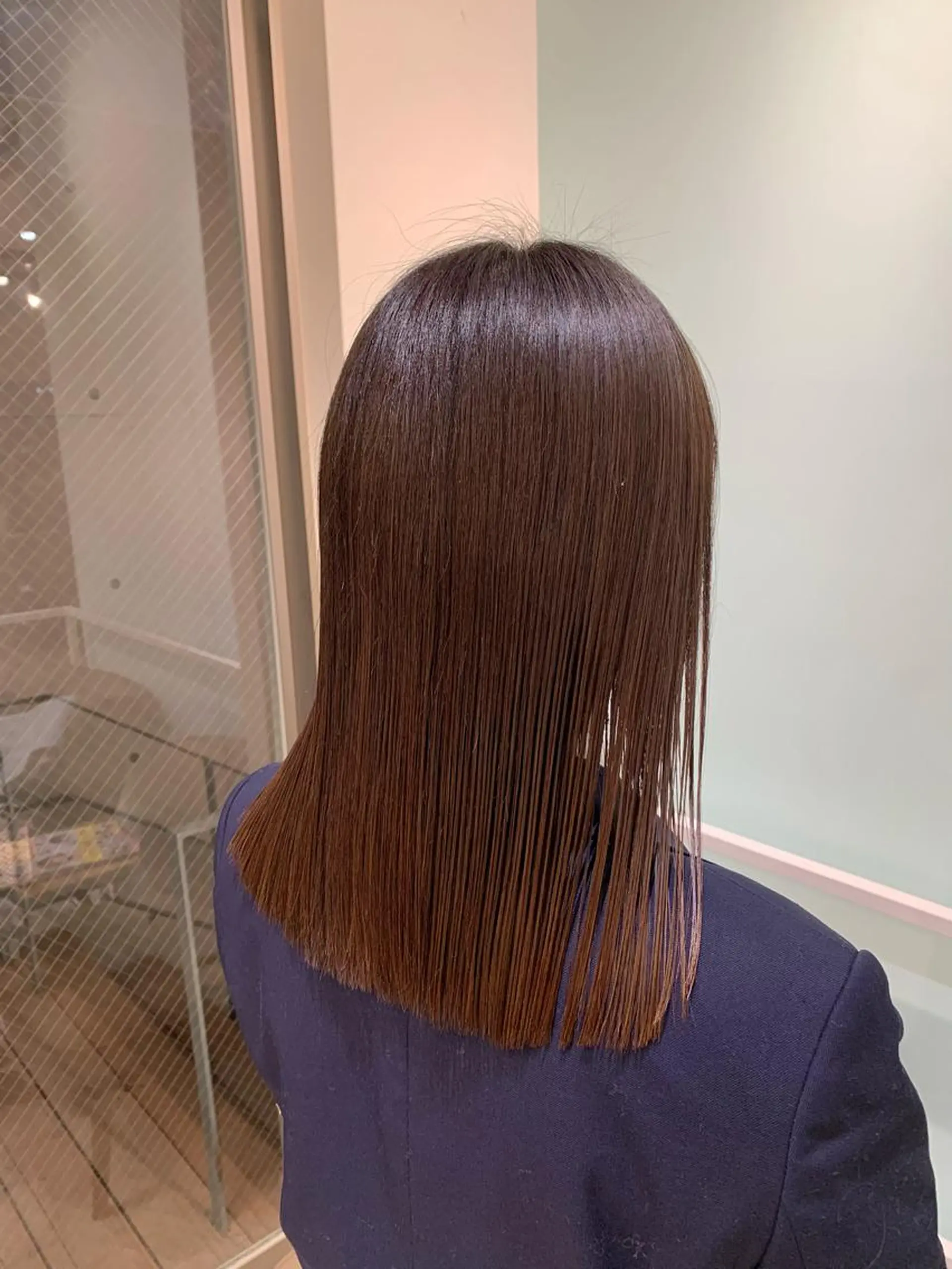 セミロング 切りっぱなしロブ カット トリートメント 森山 佳小里 /暖色カラーのヘアスタイル
