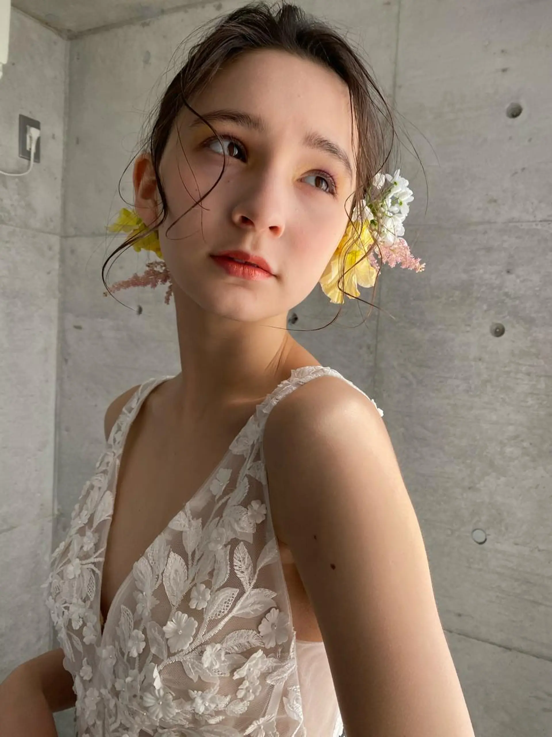 セミロング カラー パーマ ヘアアレンジ メンズ キッズ ネイル マツエク・マツパ ヘアセット モリモト サナのヘアスタイル