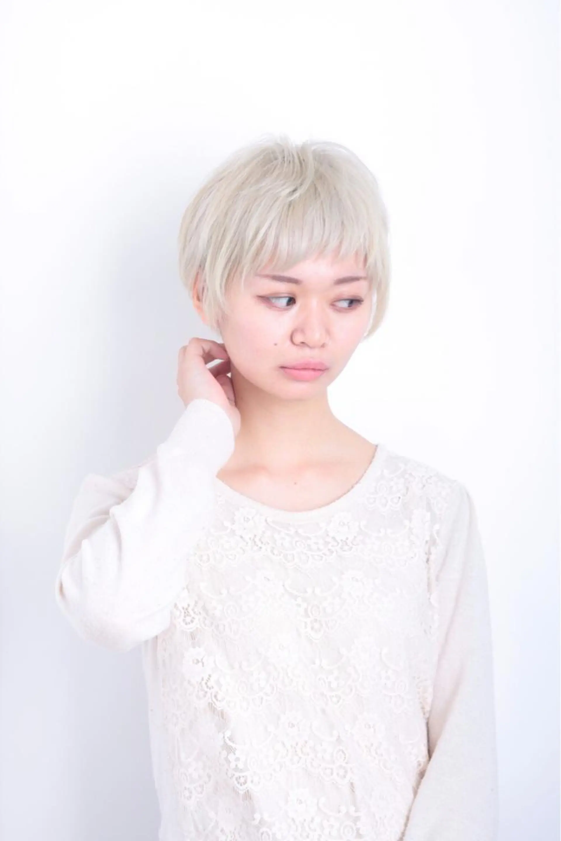 ショート カラー RESBORN所属・長岡 大偉のヘアスタイル