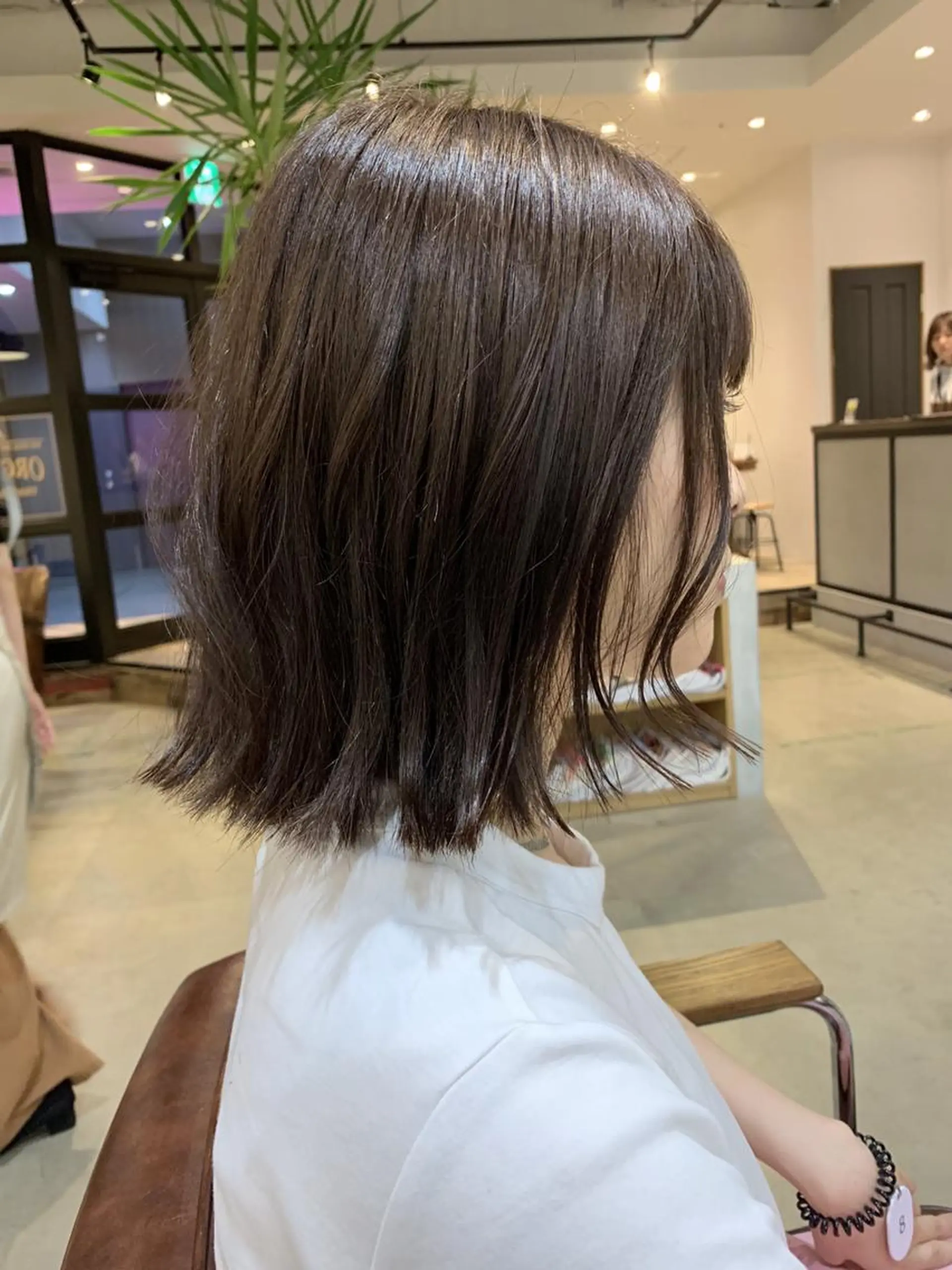 ミディアム カラー パーマ ヘアアレンジ メンズ キッズ ネイル マツエク・マツパ 中津No.1髪質改善 店長✨透ける暗髪のヘアスタイル