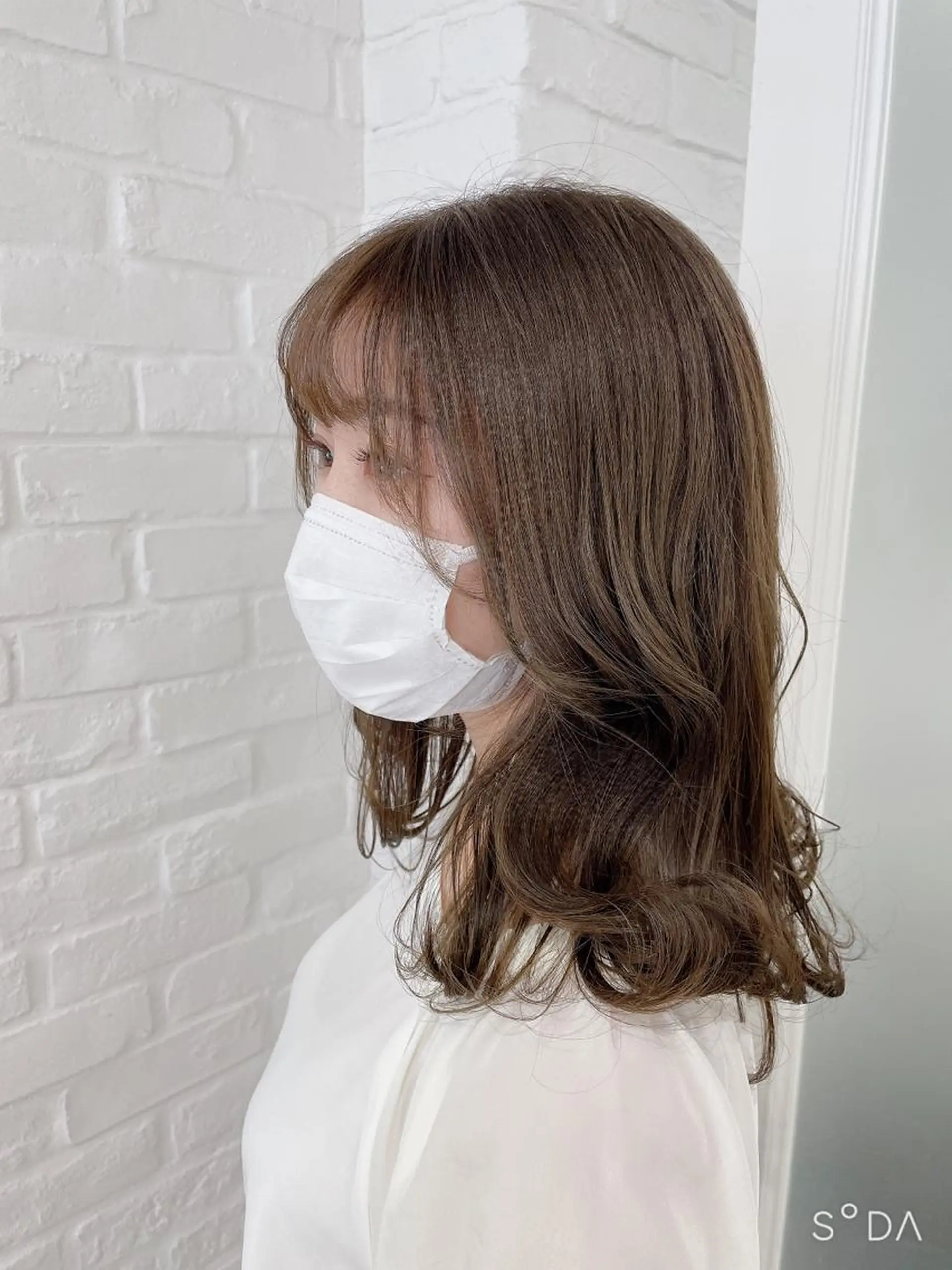 ミディアム カット ヘアカラー 最新韓国本場ヘア 🇰🇷榎本明日香のヘアスタイル