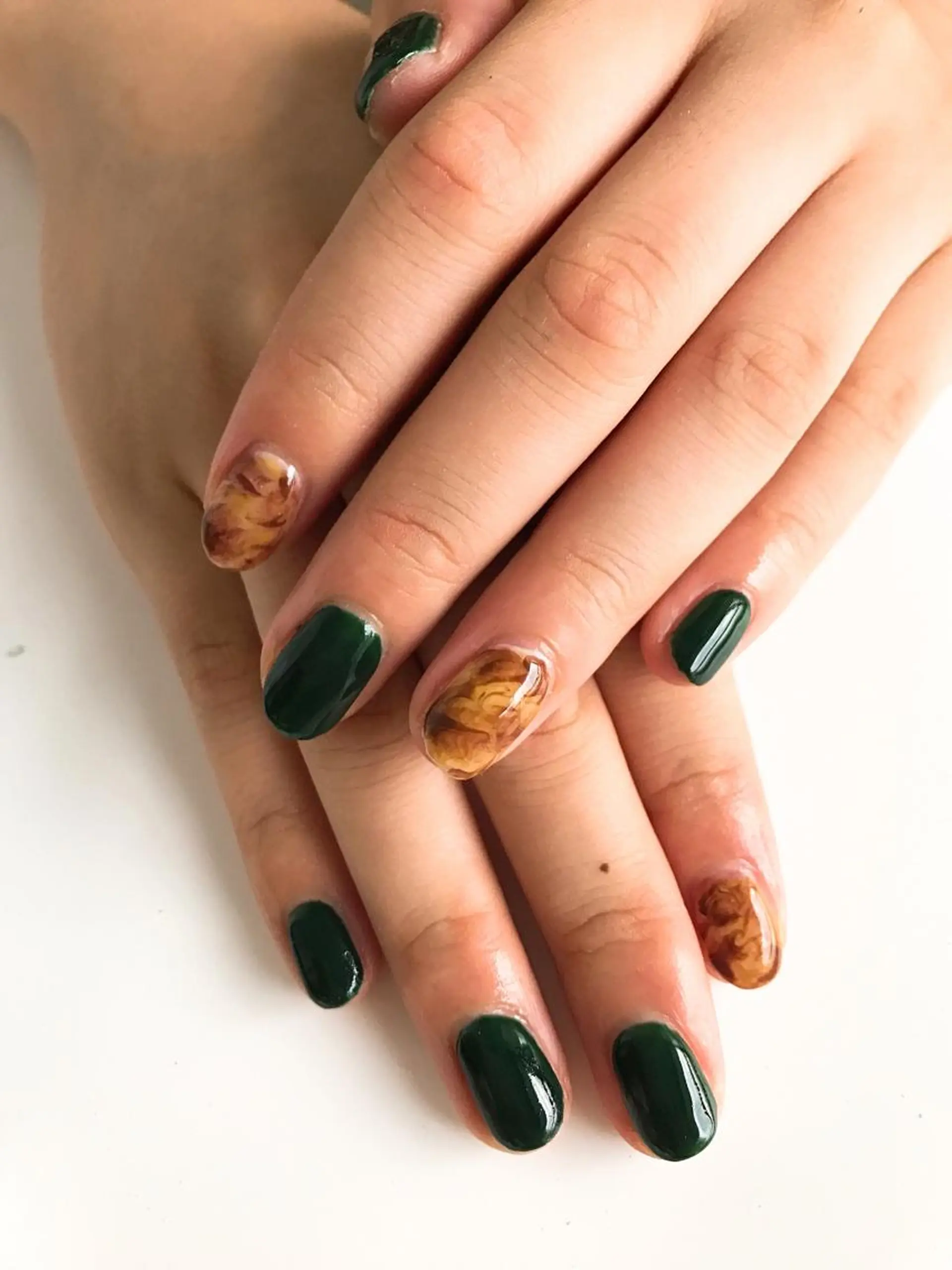 ネイル 【カメレオン】 上村 祥子のヘアスタイル