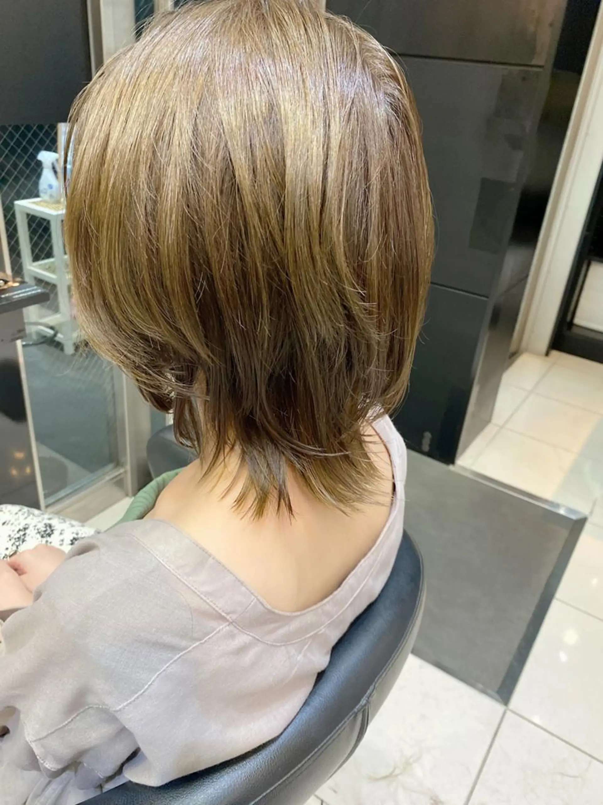 ショート カラー パーマ ヘアアレンジ メンズ キッズ マツエク・マツパ ネイル マッシュウルフ マッシュ メンズウルフカット ウルフカット Lauburu渋谷 officialのヘアスタイル