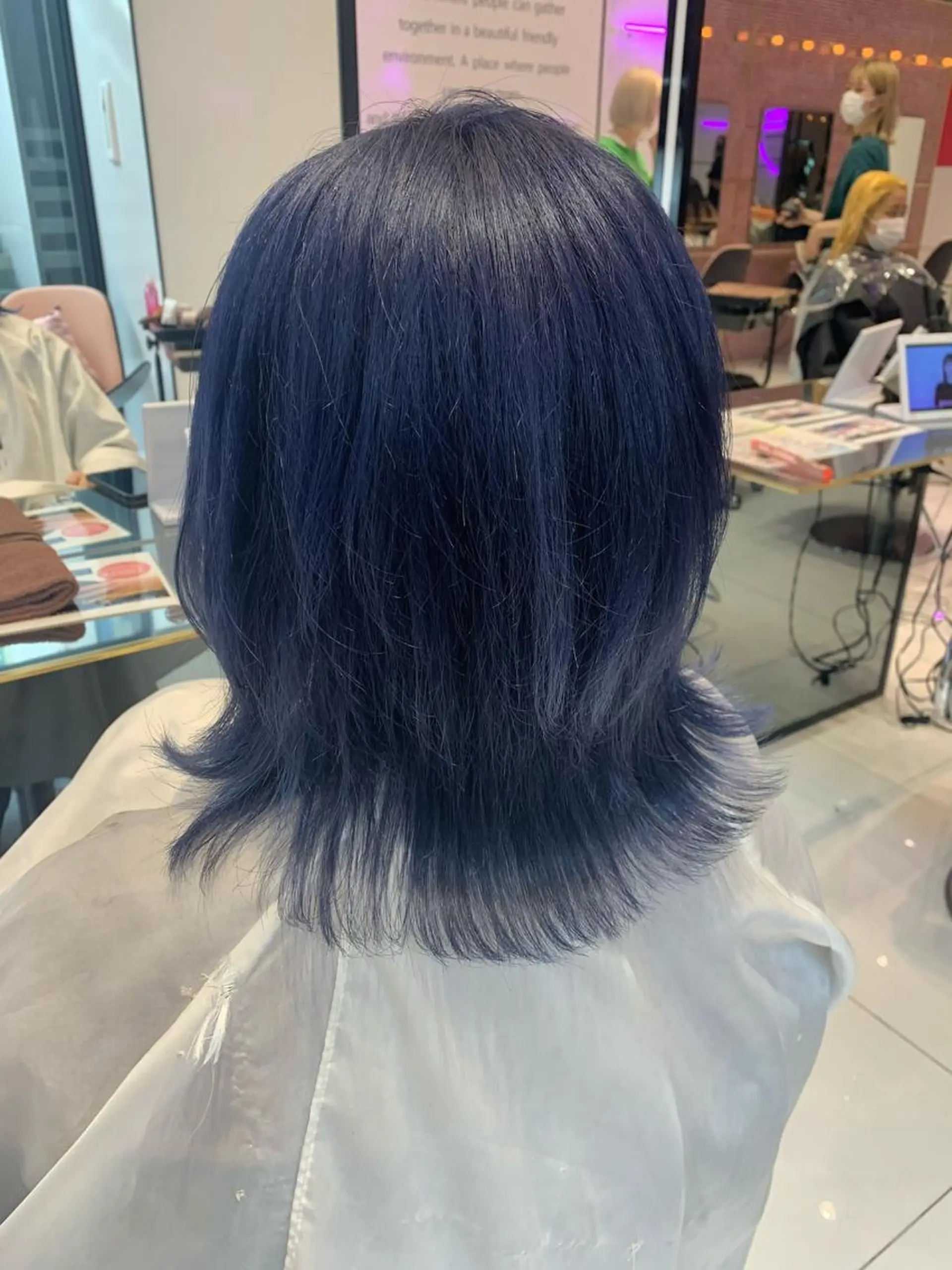 セミロング カラー ヘアアレンジ ブルーカラー ネイビーカラー ハッシュカット/ 韓国ヘア☽⋰mahoのヘアスタイル