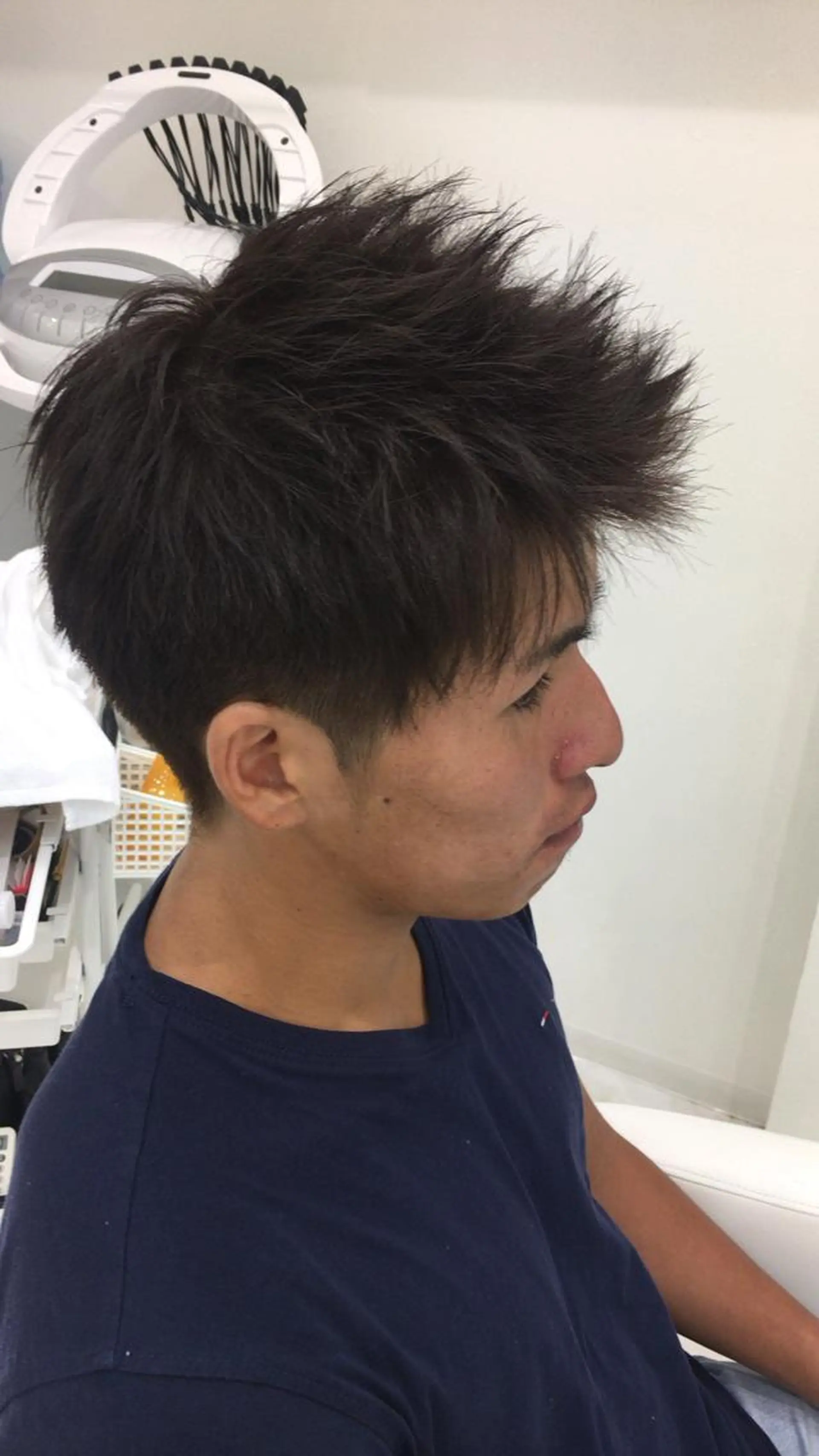 ショート カラー メンズ モヒカン ソフトモヒカン ツーブロック 刈り上げ アッシュ 佐藤 祥太のヘアスタイル