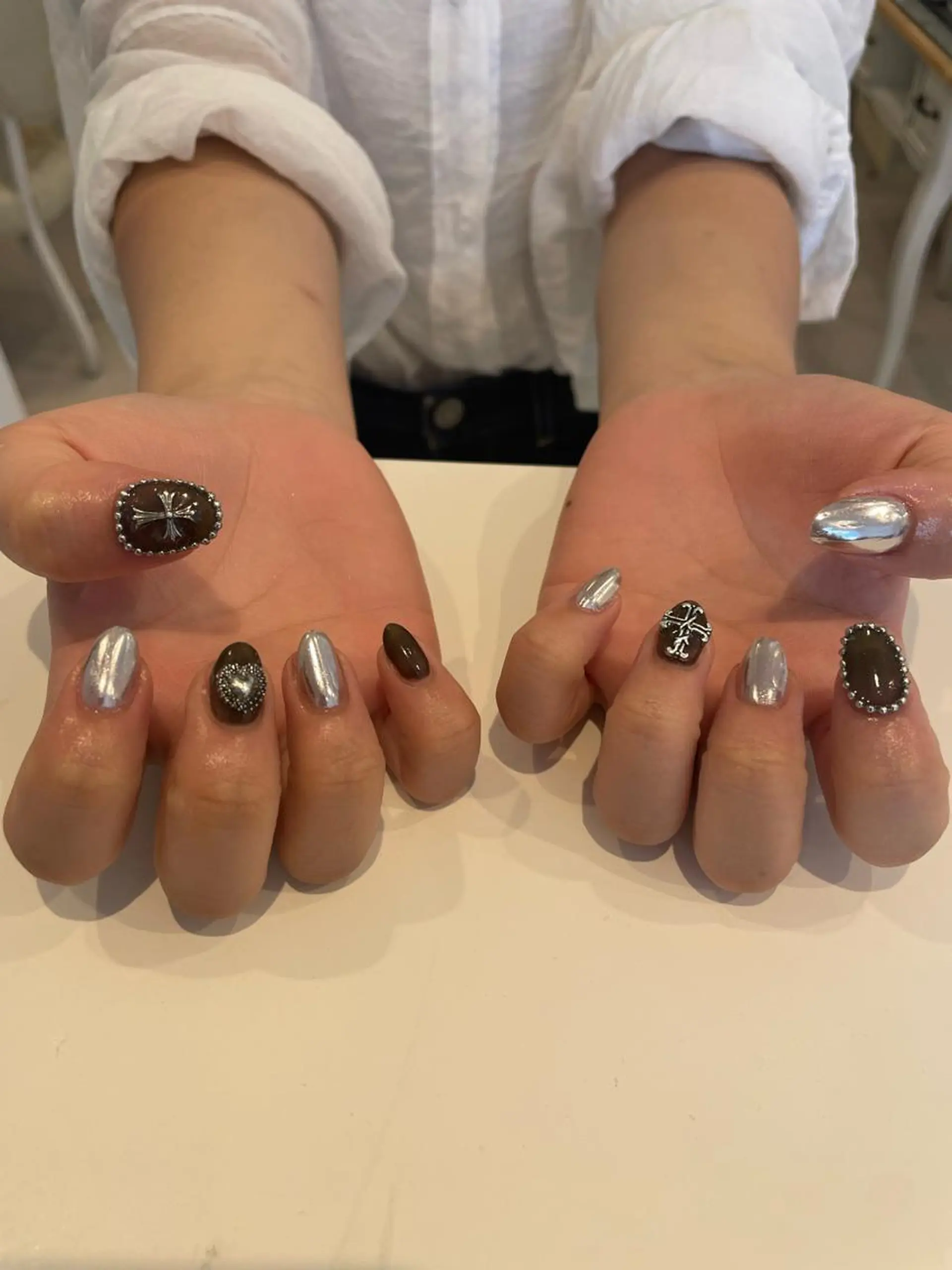 ネイル 束感まつ毛/ネイル/ LED♥KIRARAのマツエク・マツパデザイン