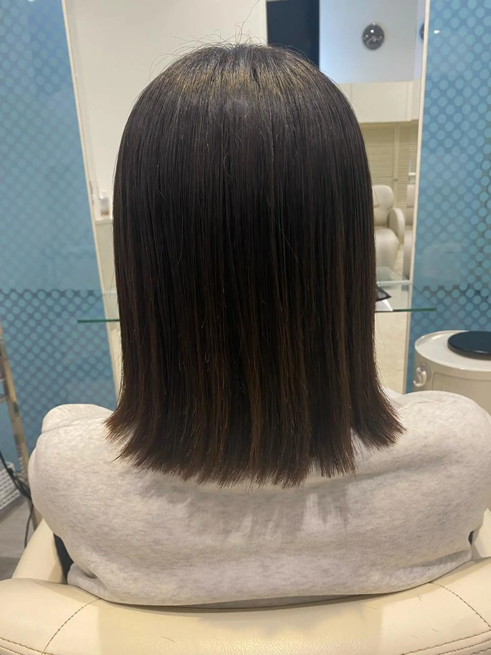 ミディアム 切りっぱなしボブ ボブ 井上 凜太郎のヘアスタイル