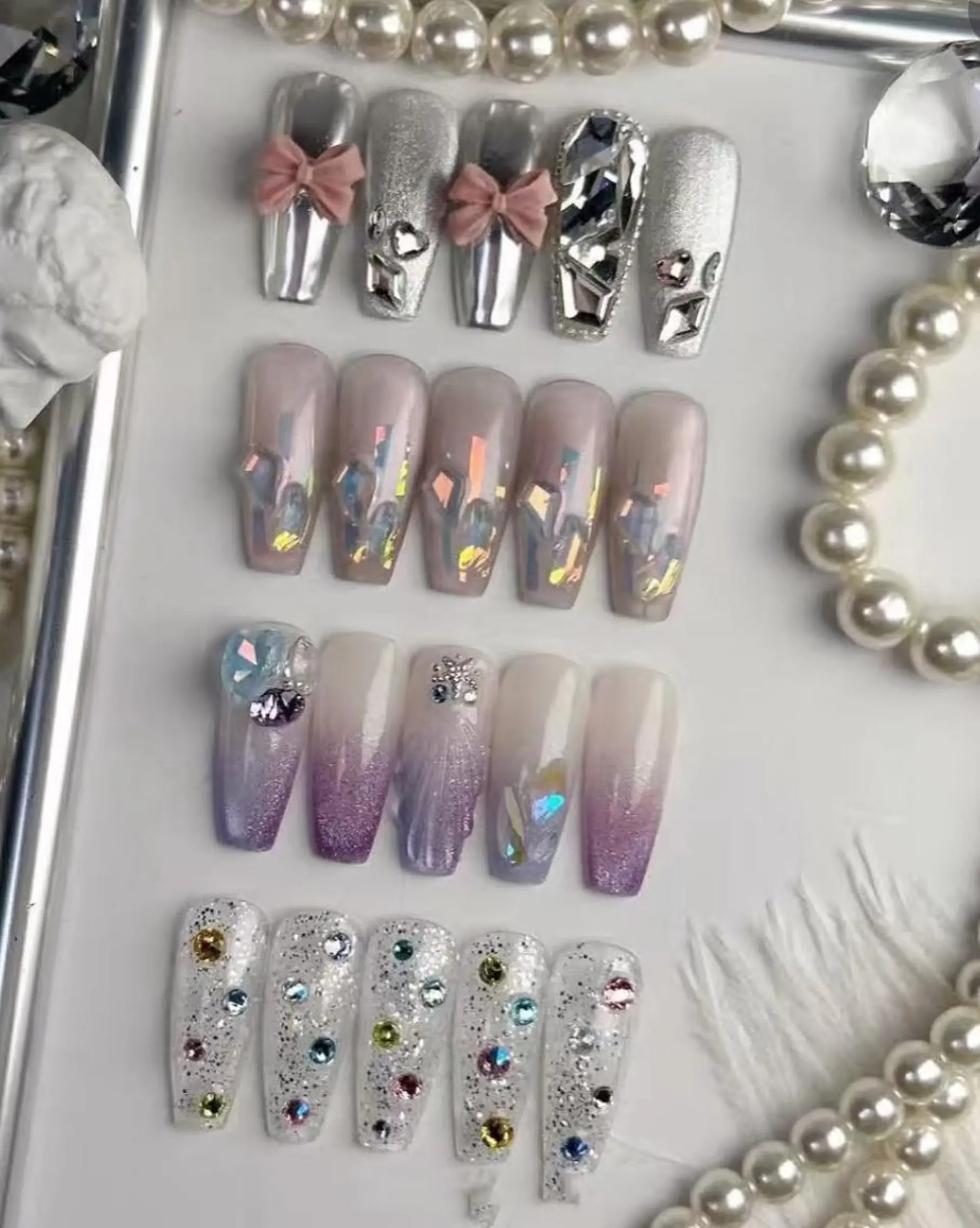 ネイル ビルドアップ ビューティーのネイルデザイン