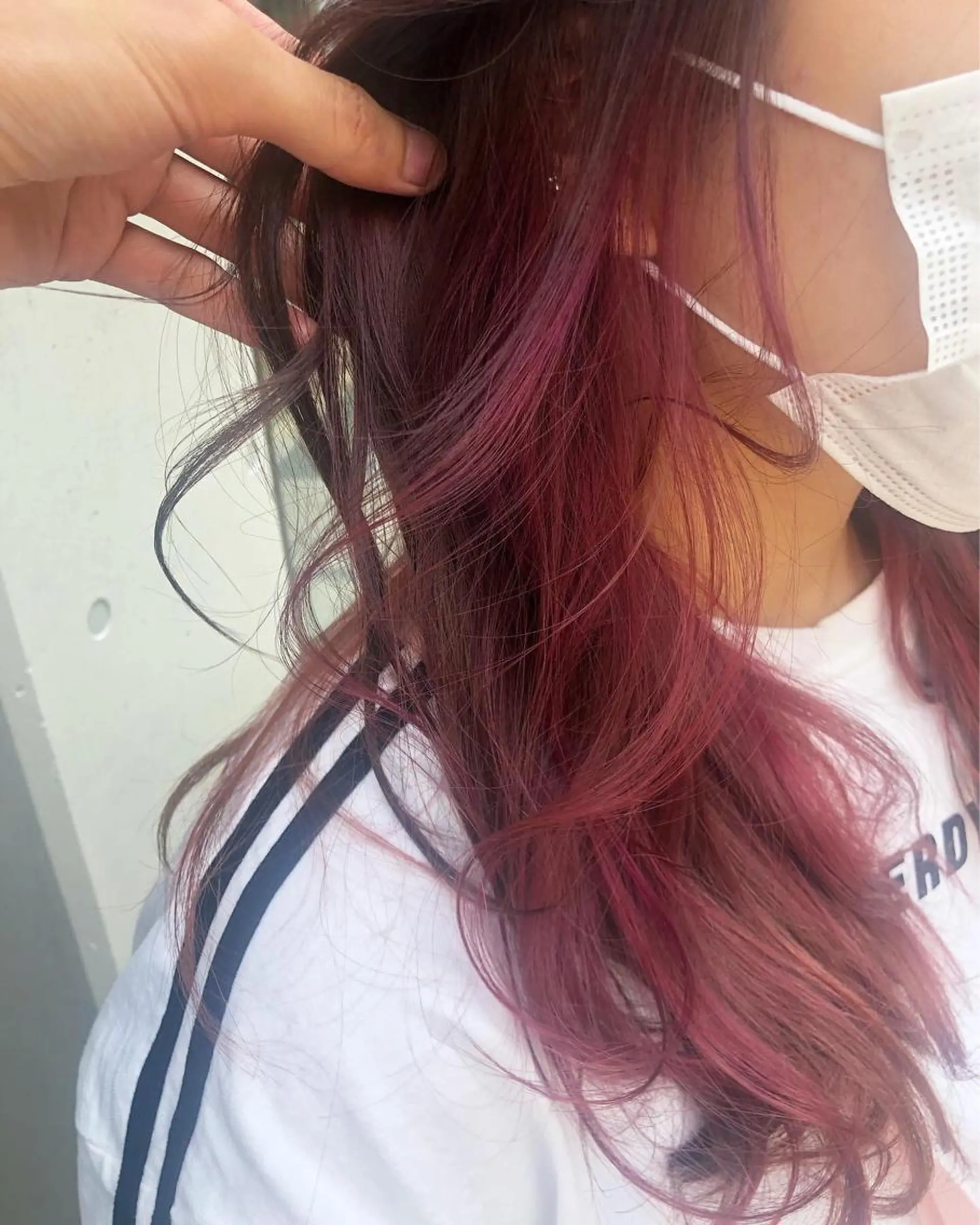 セミロング カラー イヤリングカラー カット ヘアカラー トリートメント 原宿サロン代表 デザインカラー伊藤卓のヘアスタイル