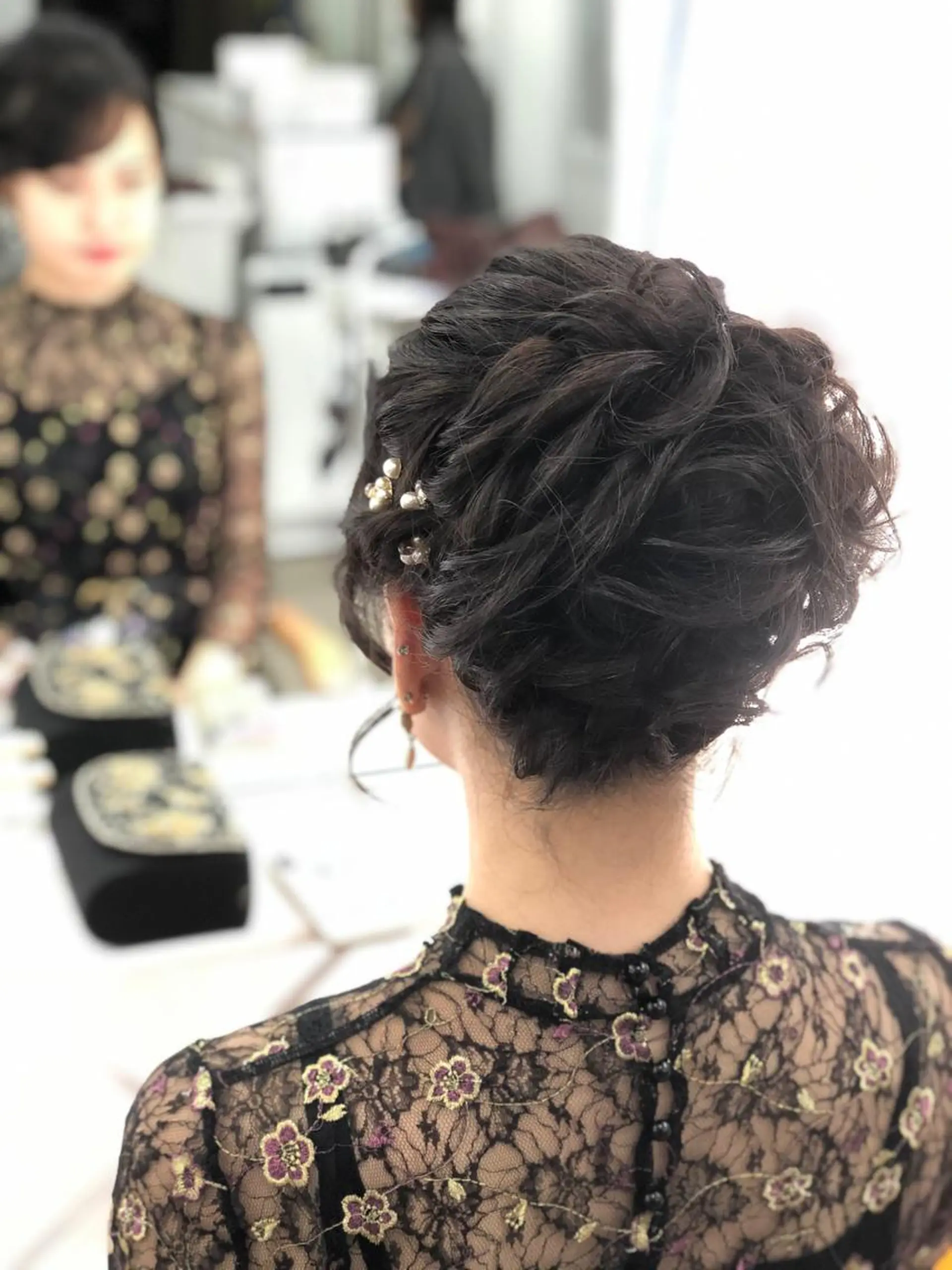 セミロング laera 佐藤のヘアスタイル