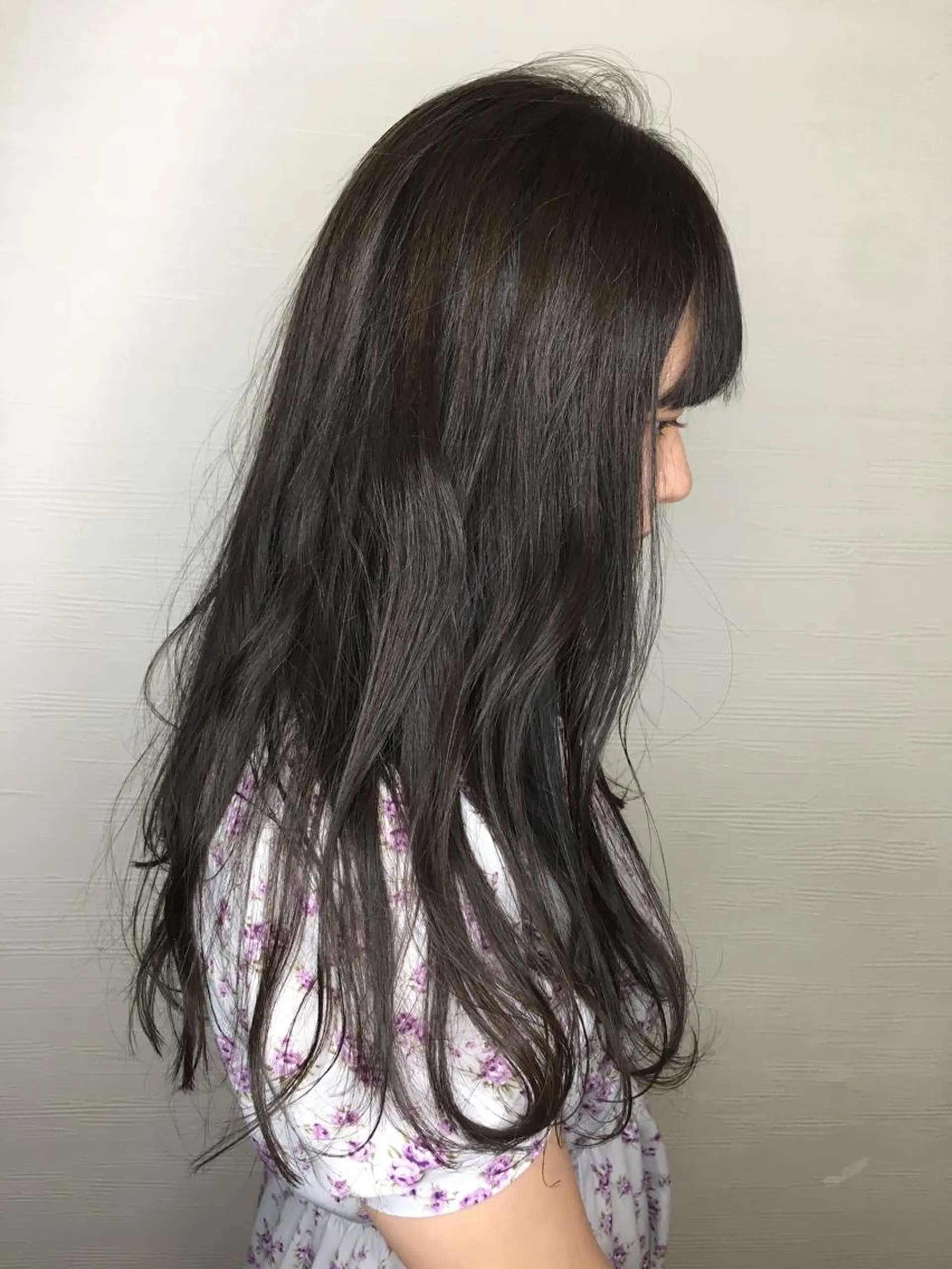 ロング カラー ヘアアレンジ ダークグレー ダークグレージュ グレージュ 🧶ブリーチカラー TERU🧶のヘアスタイル