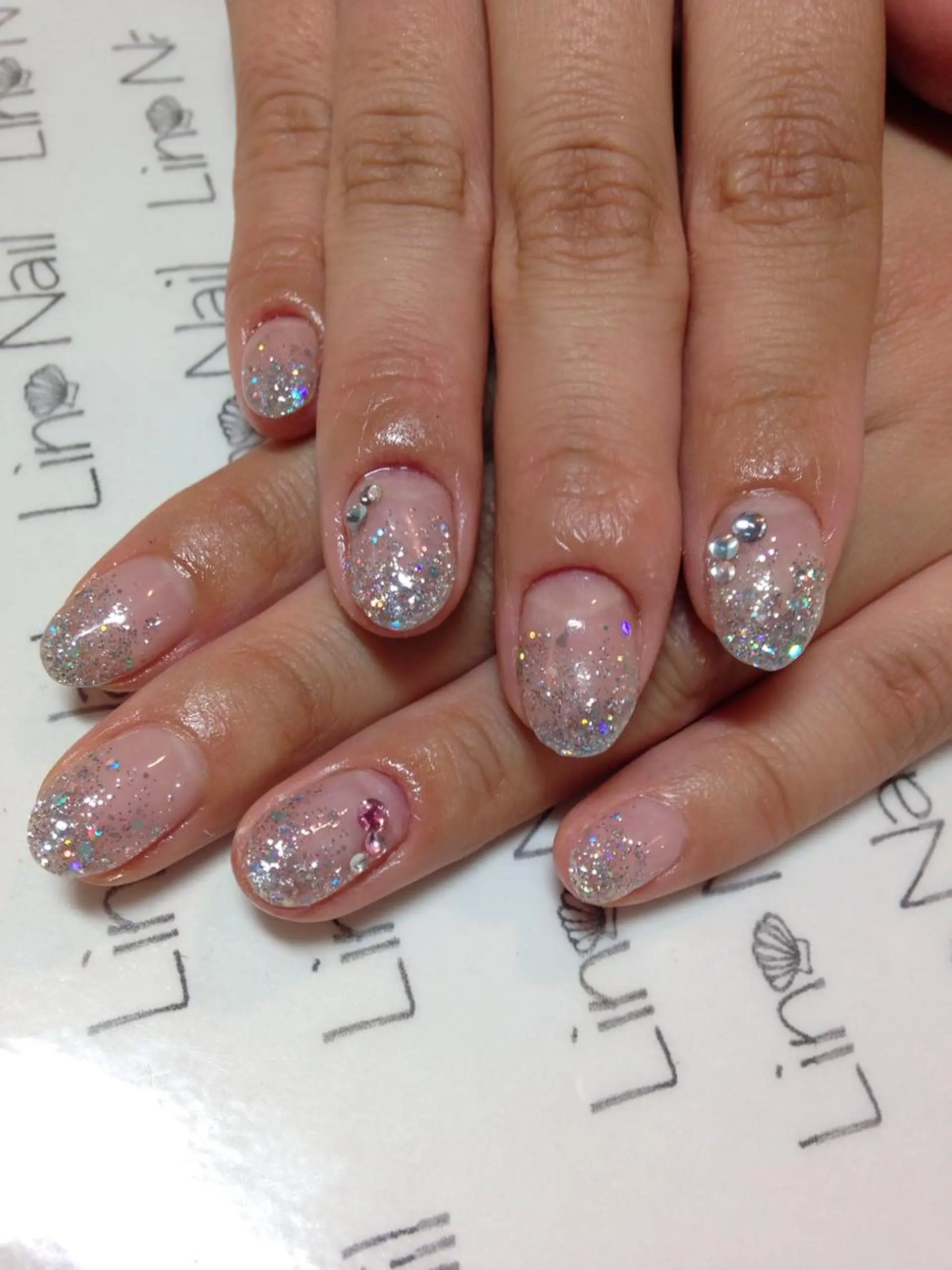 ショート ミディアム セミロング ロング ネイル マツエク・マツパ グラデーション Lino Nail(リノネイル)所属・Lino Nail sekitomiのネイルデザイン