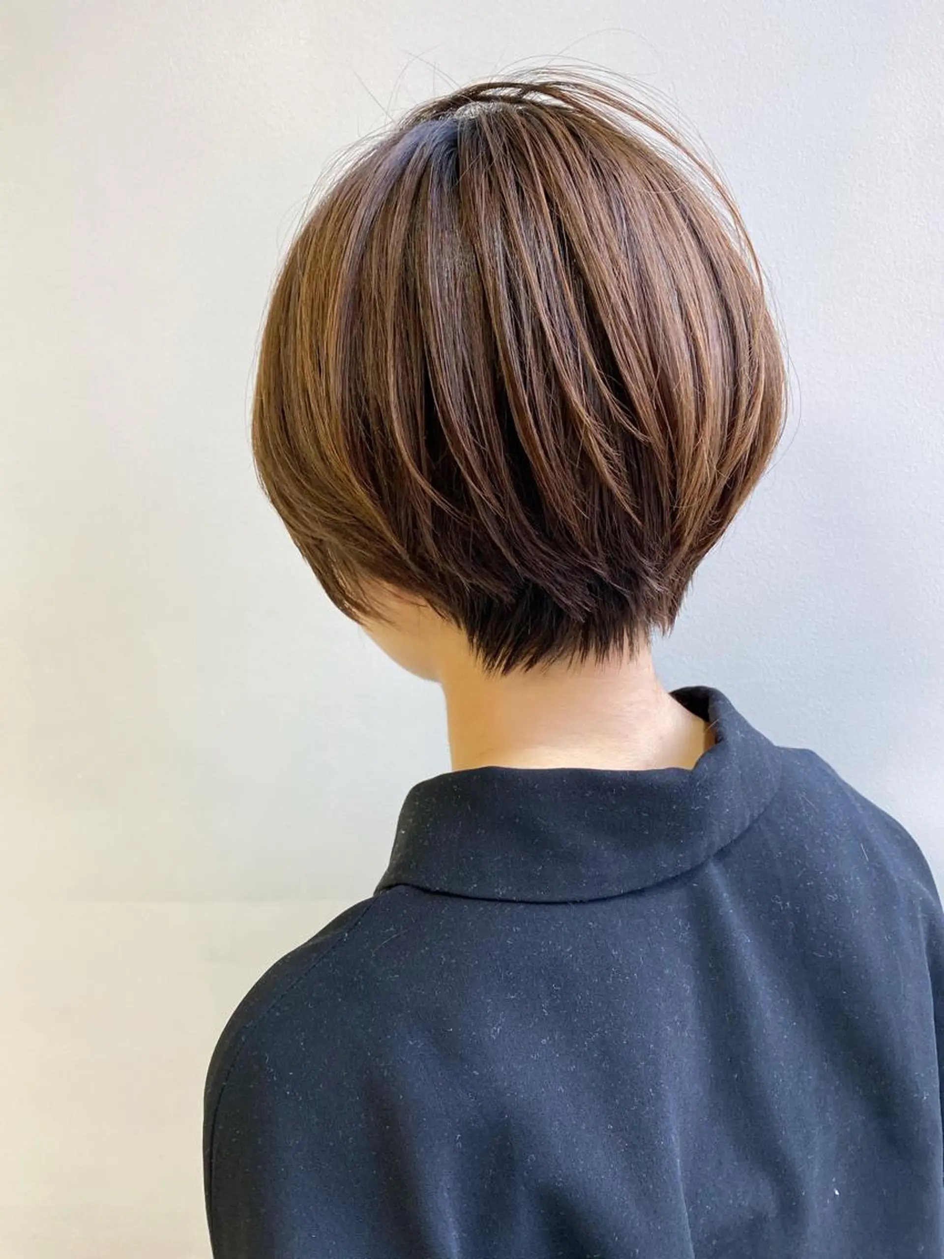 ショート カラー ショートヘア 2025/5/8開始 オーナー渡辺岳のヘアスタイル