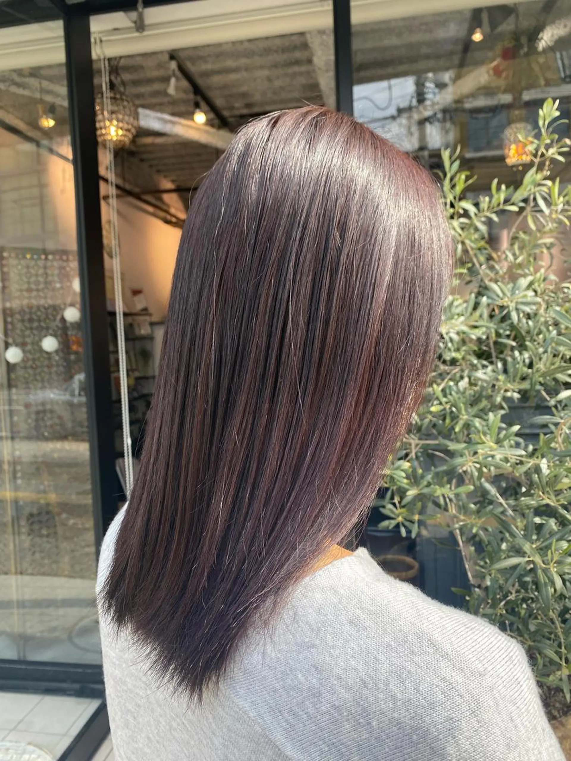 ミディアム 木村 陽菜のヘアスタイル