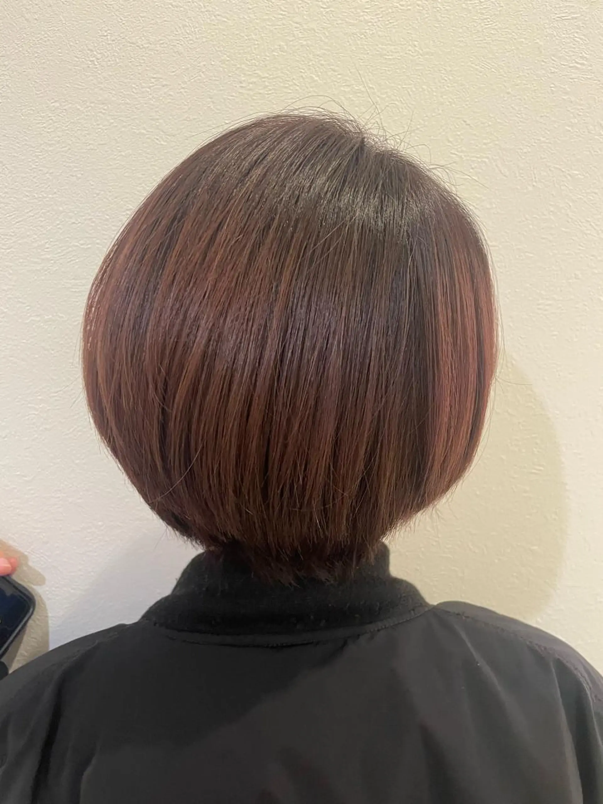 ショート カラー ヘアカラー 長岡 香澄のヘアスタイル