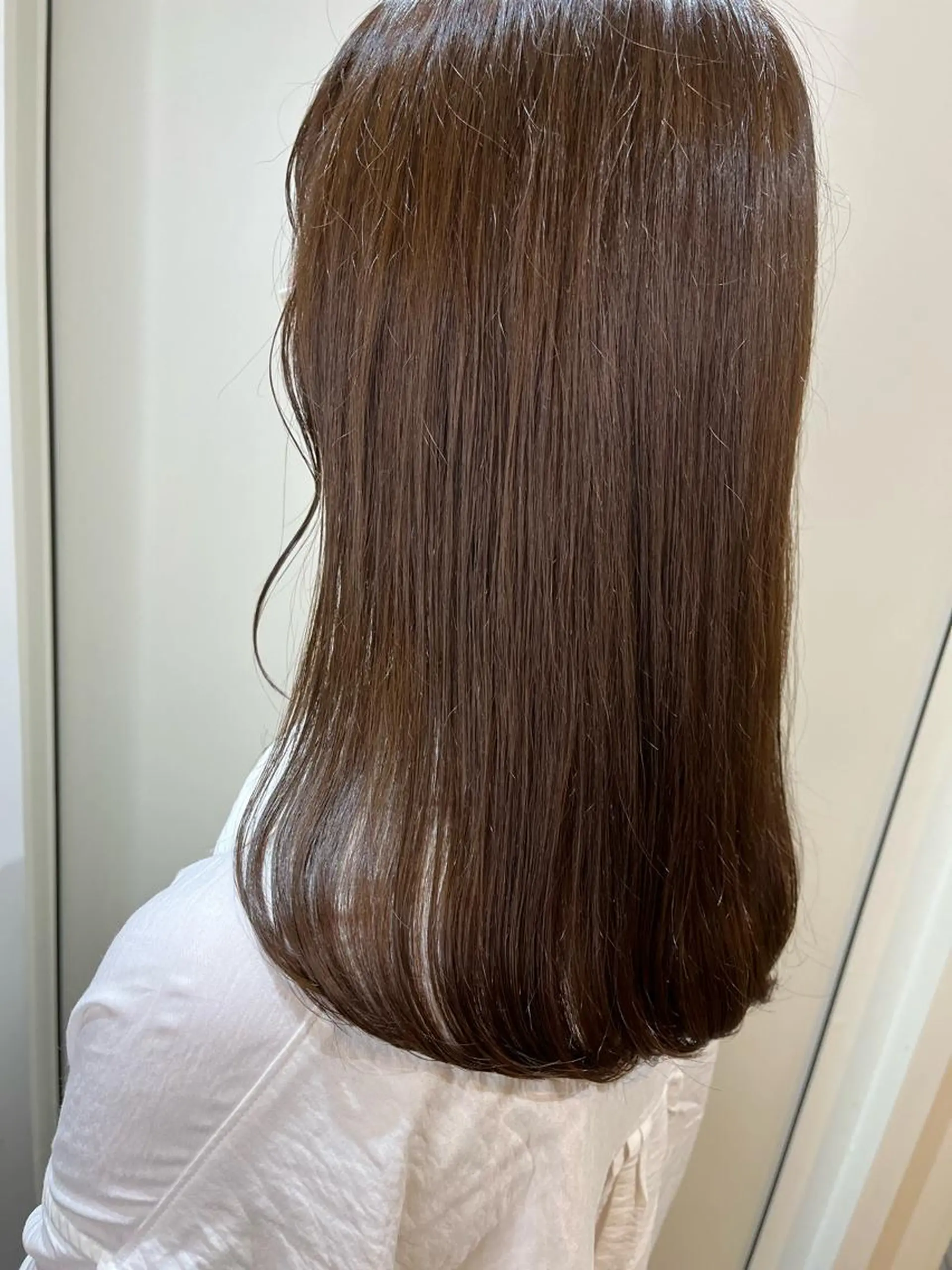 ロング カラー ベージュカラー ブラウンカラー 透明感カラー Pocketいわき 深谷 智花のヘアスタイル