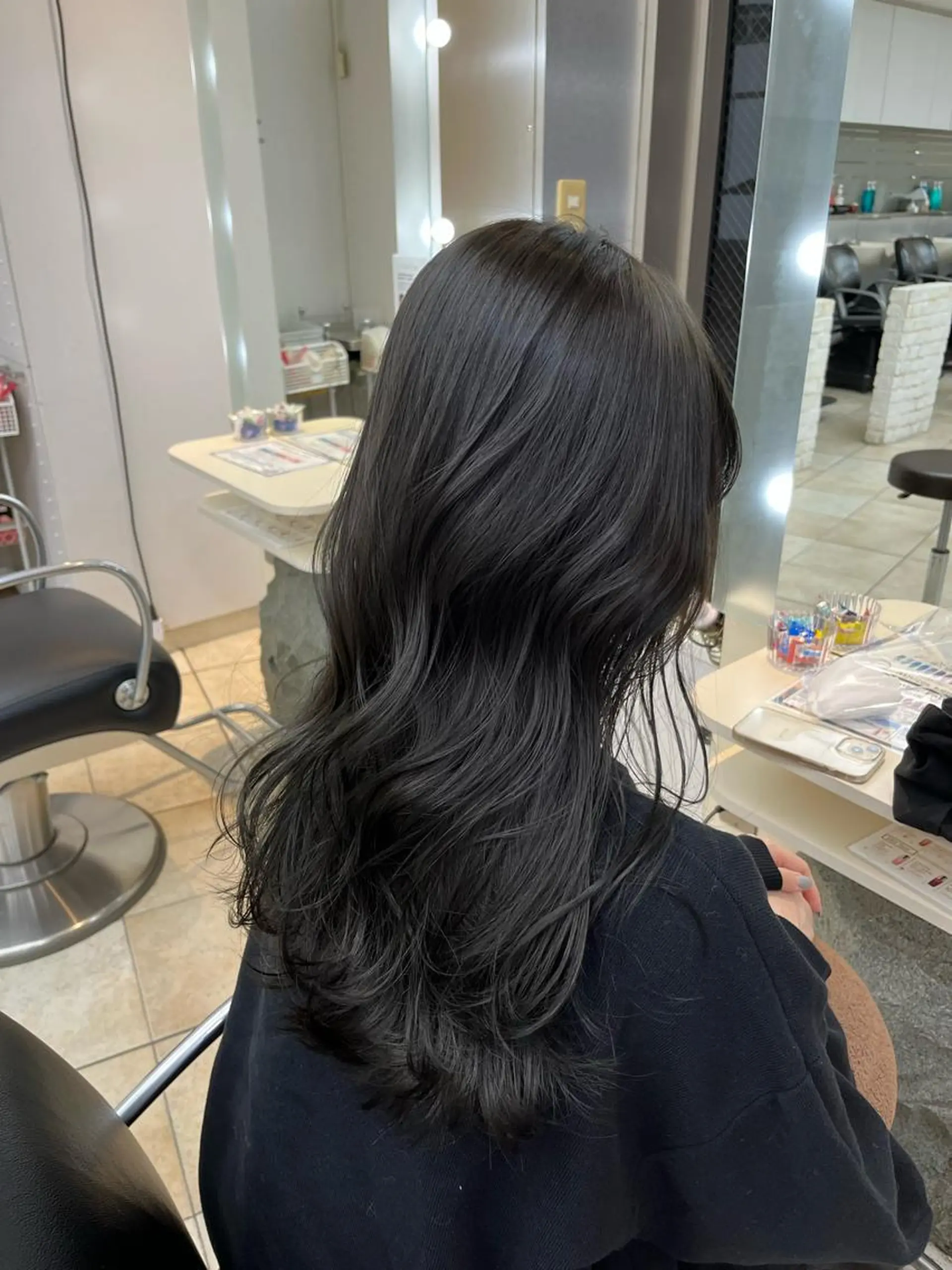 ロング カラー オリーブカラー MITSUKI🤍 モテ髪×韓国レイヤーのヘアスタイル