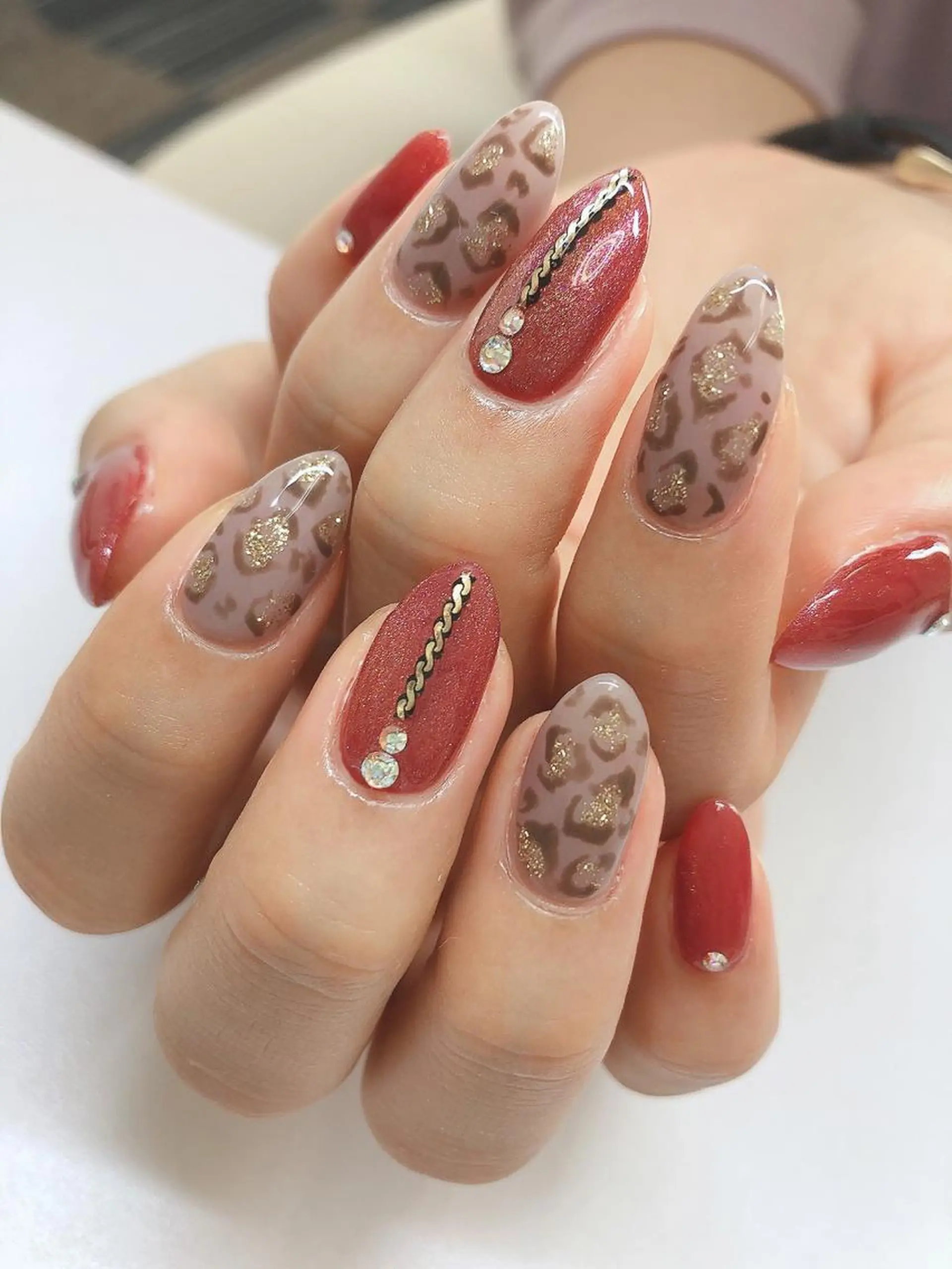 ネイル Flowerネイルサロン所属・. yukiのネイルデザイン