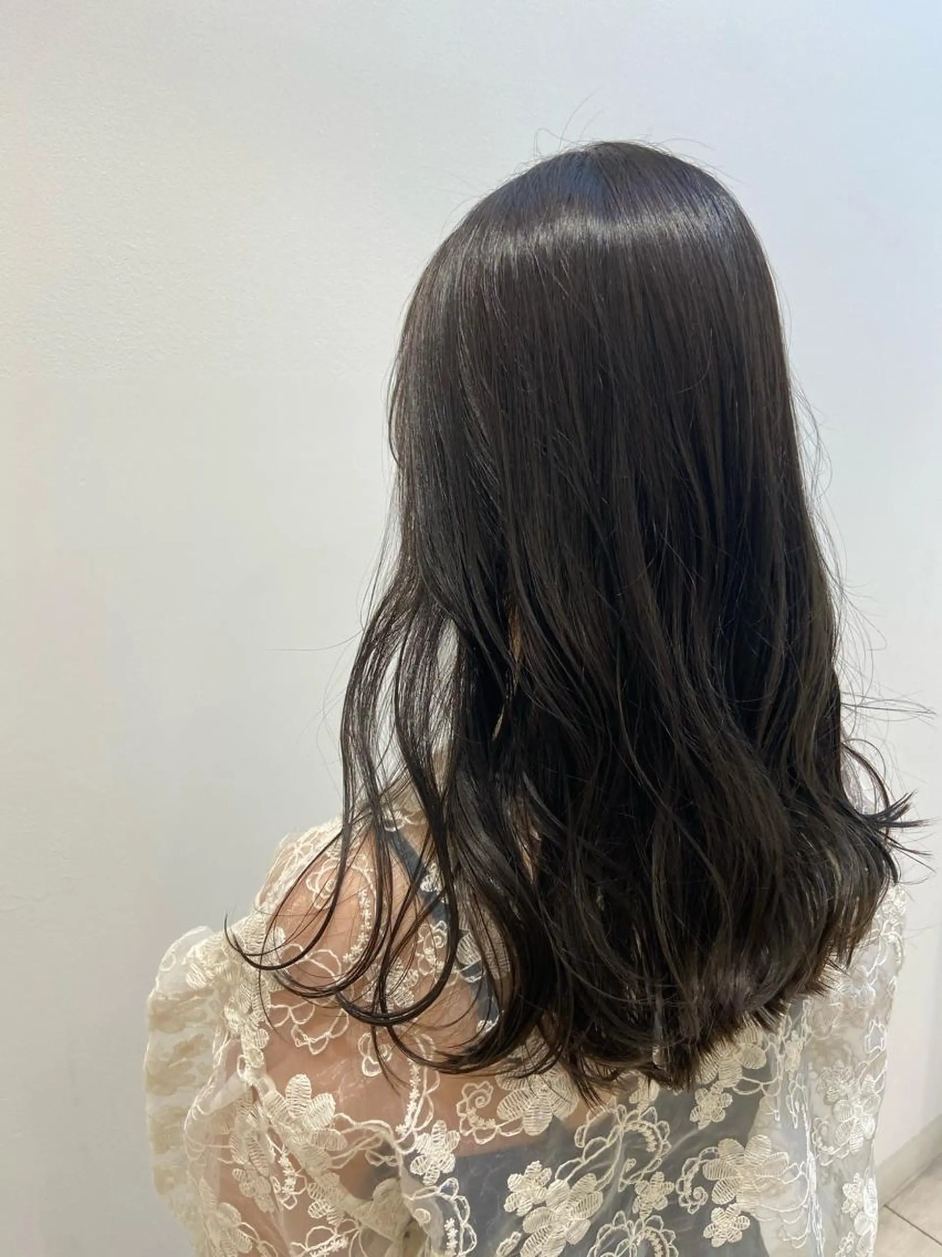ロング カラー ベージュカラー オリーブベージュ オレンジ カット ヘアカラー トリートメント 韓国風愛されヘア 🇰🇷RITO🎀のヘアスタイル