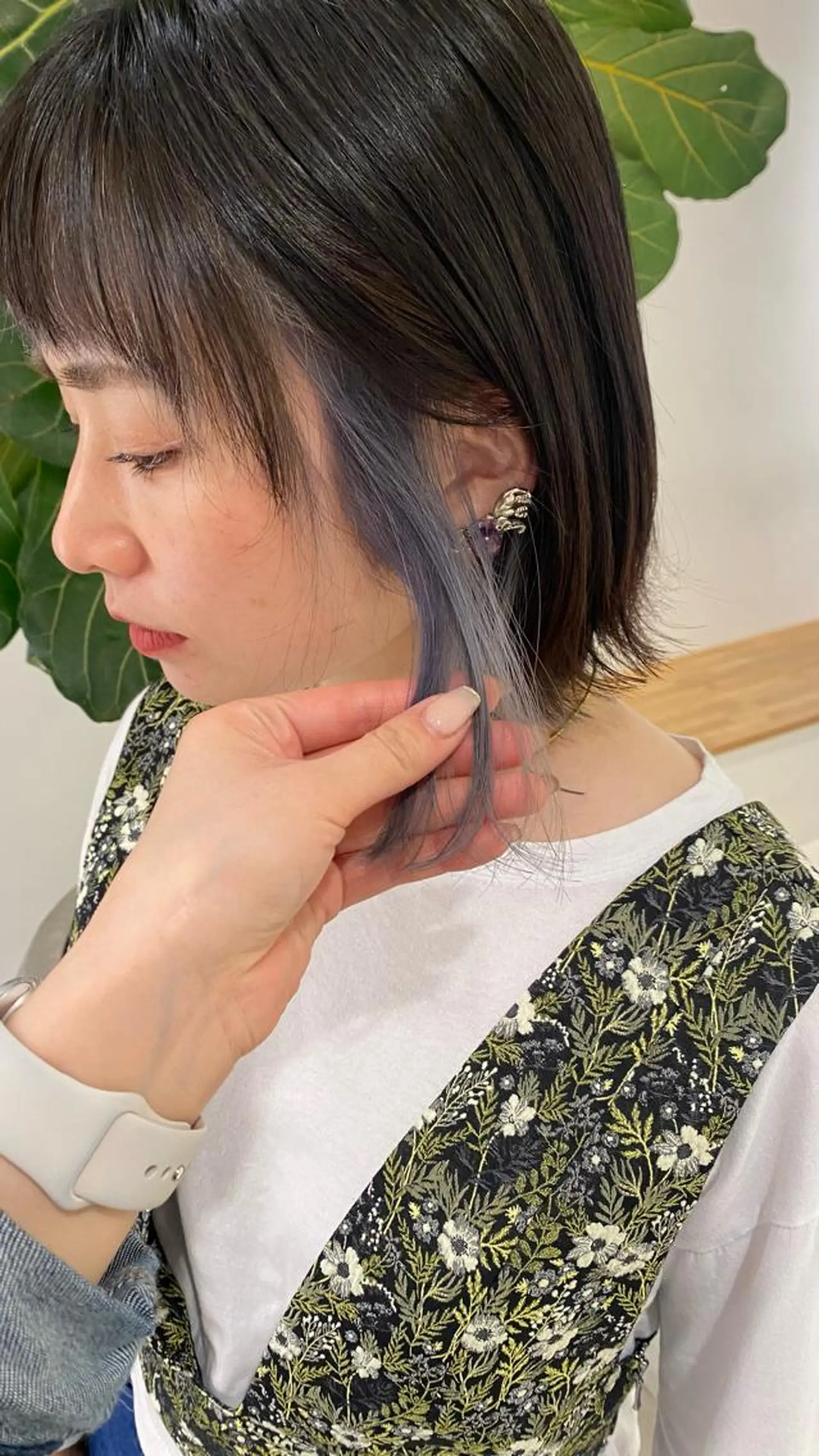 カラー 🎀調布仙川透明感オ リーブカラー干莉🎀のヘアスタイル